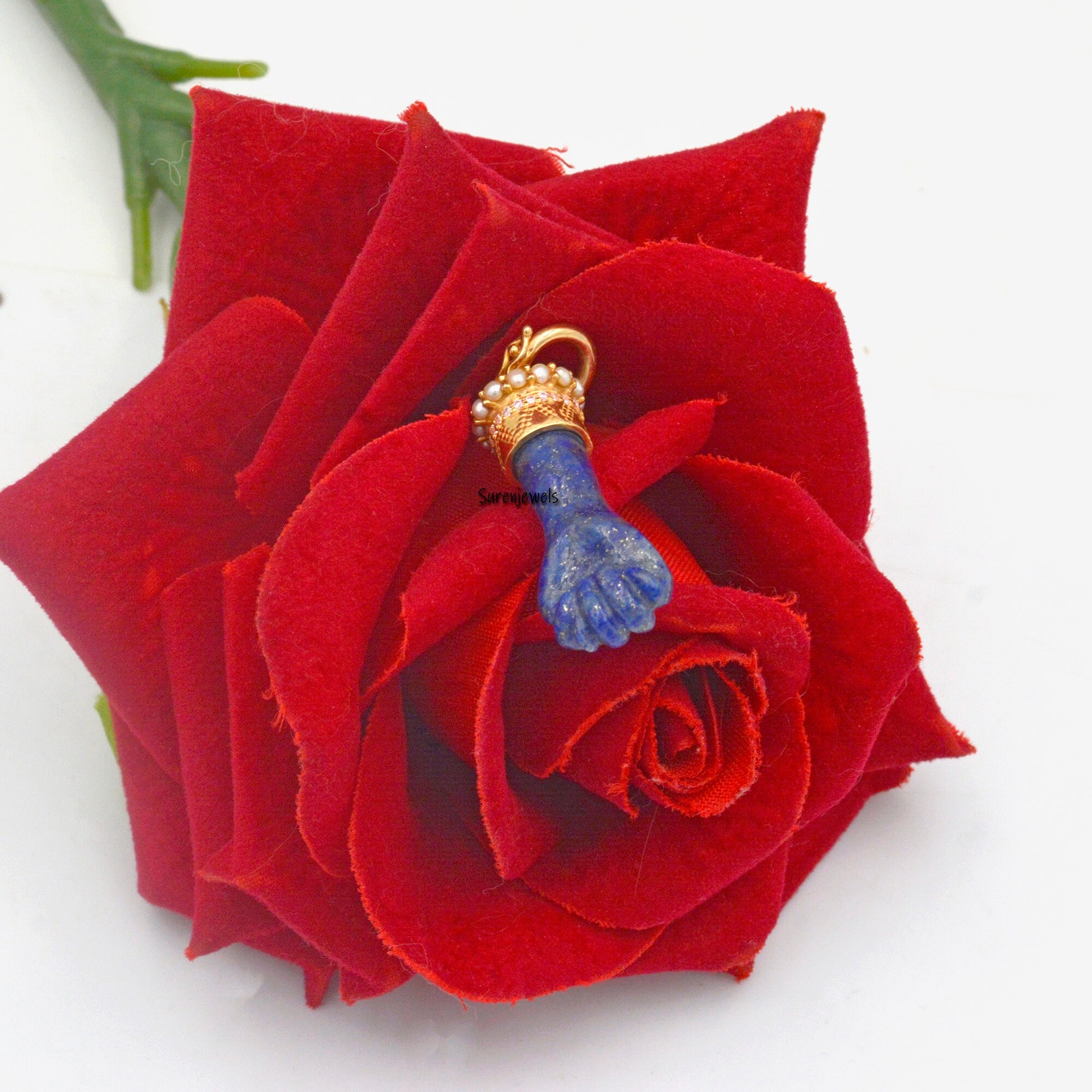 14k Gold hand Carved Gemstone Figa Hand Pendant jewelry - View 7 - Suren Jewels | SKU: SJP1104-SLYGLPZPLCZP-25M