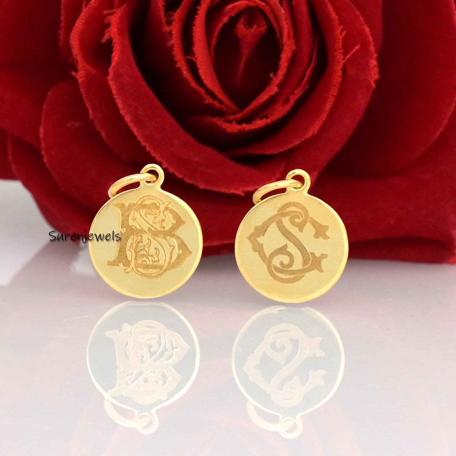 925 Silver Monogram Disc Pendant: Personalized Initial Charm (15mm) - Suren Jewels | SKU: SJP744-SLNS-AH