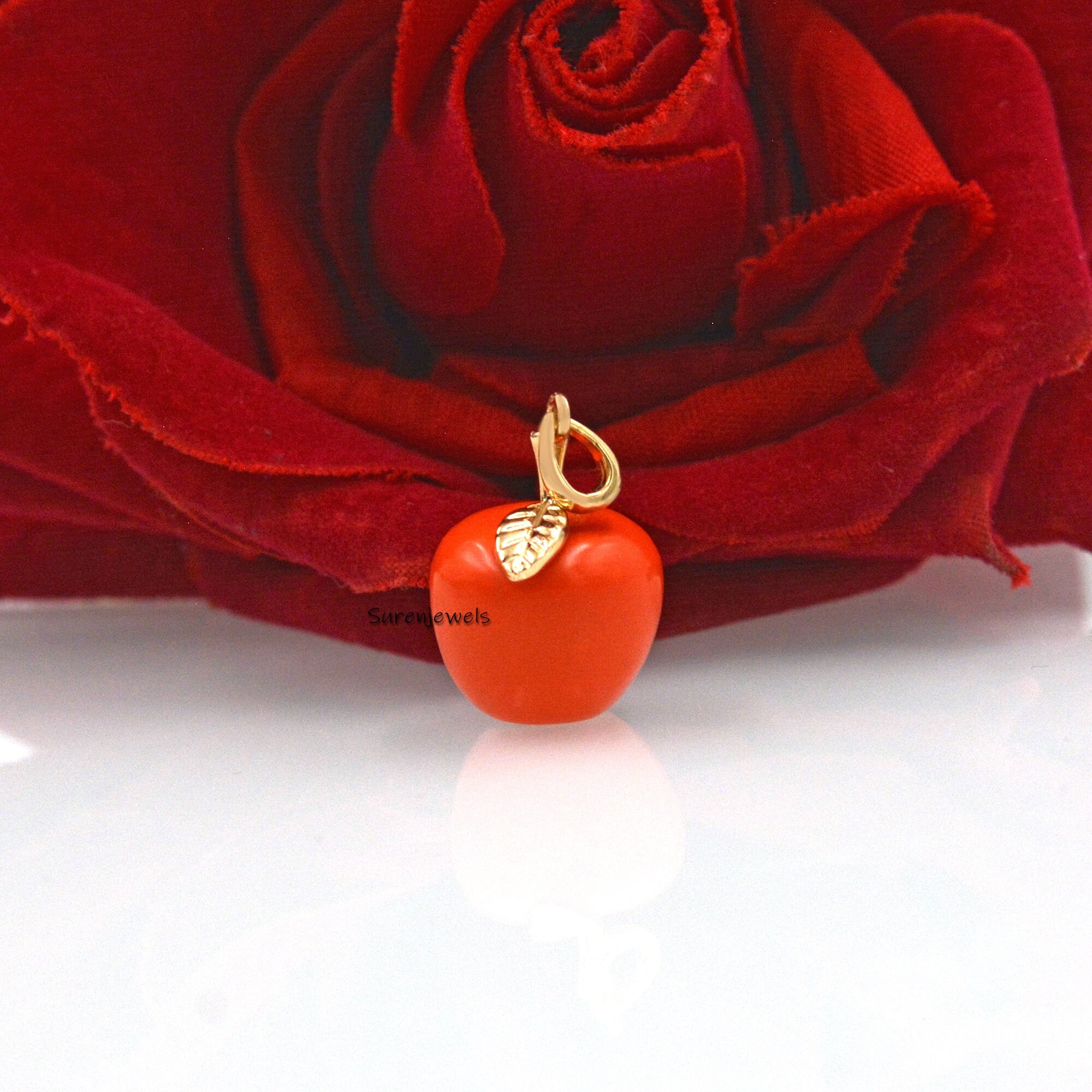 14k Gold Red Coral Apple Pendant: Gemstone Jewelry - View 3 - Suren Jewels | SKU: SJP1611