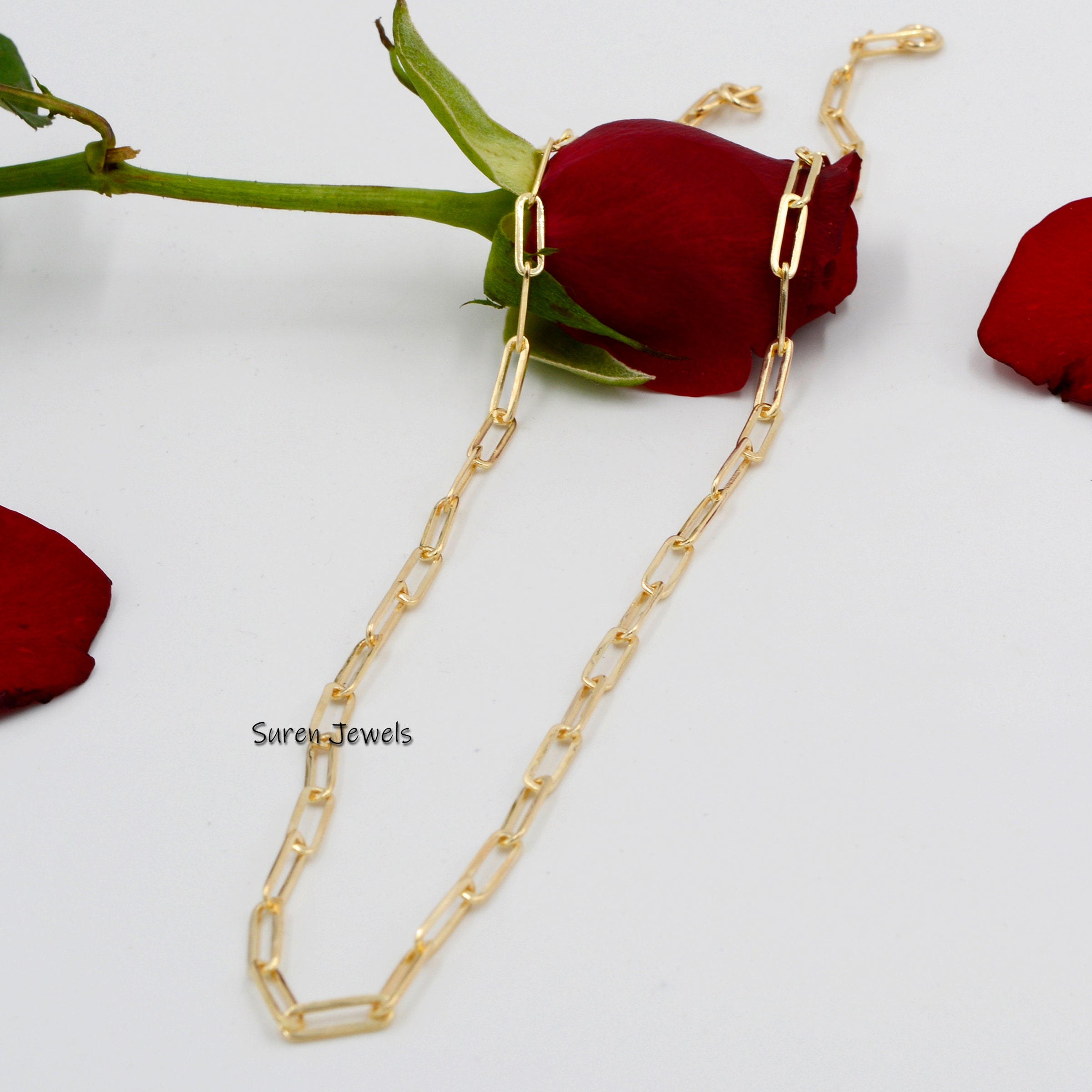 9K Gold Paper Clip Chain Necklace: Oval Link Carabiner Connector - View 5 - Suren Jewels | SKU: SJN47-9kyg/G1-14KYG-10M-18I