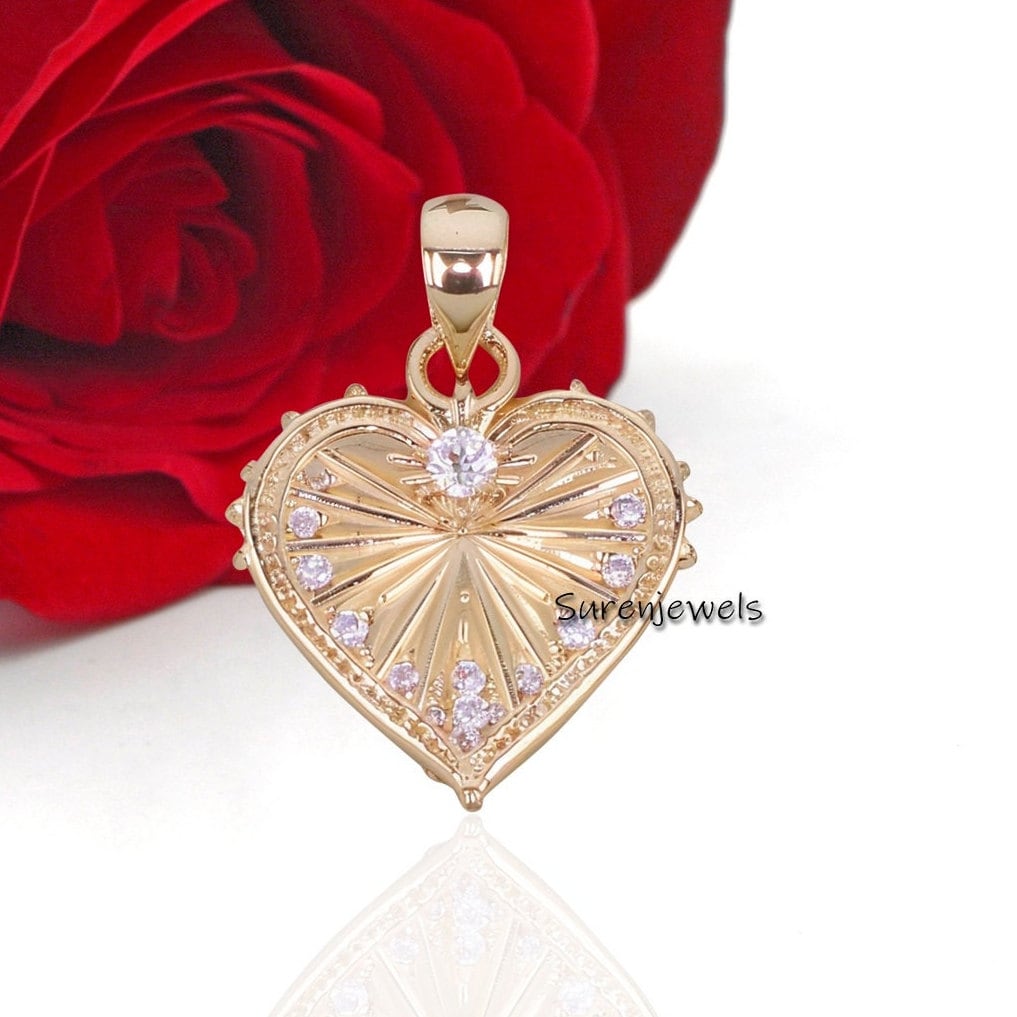 14k Gold Fluted Heart Charm: Diamond Accent Pendant - Suren Jewels | SKU: SJP3416-SLYGCZ-25M