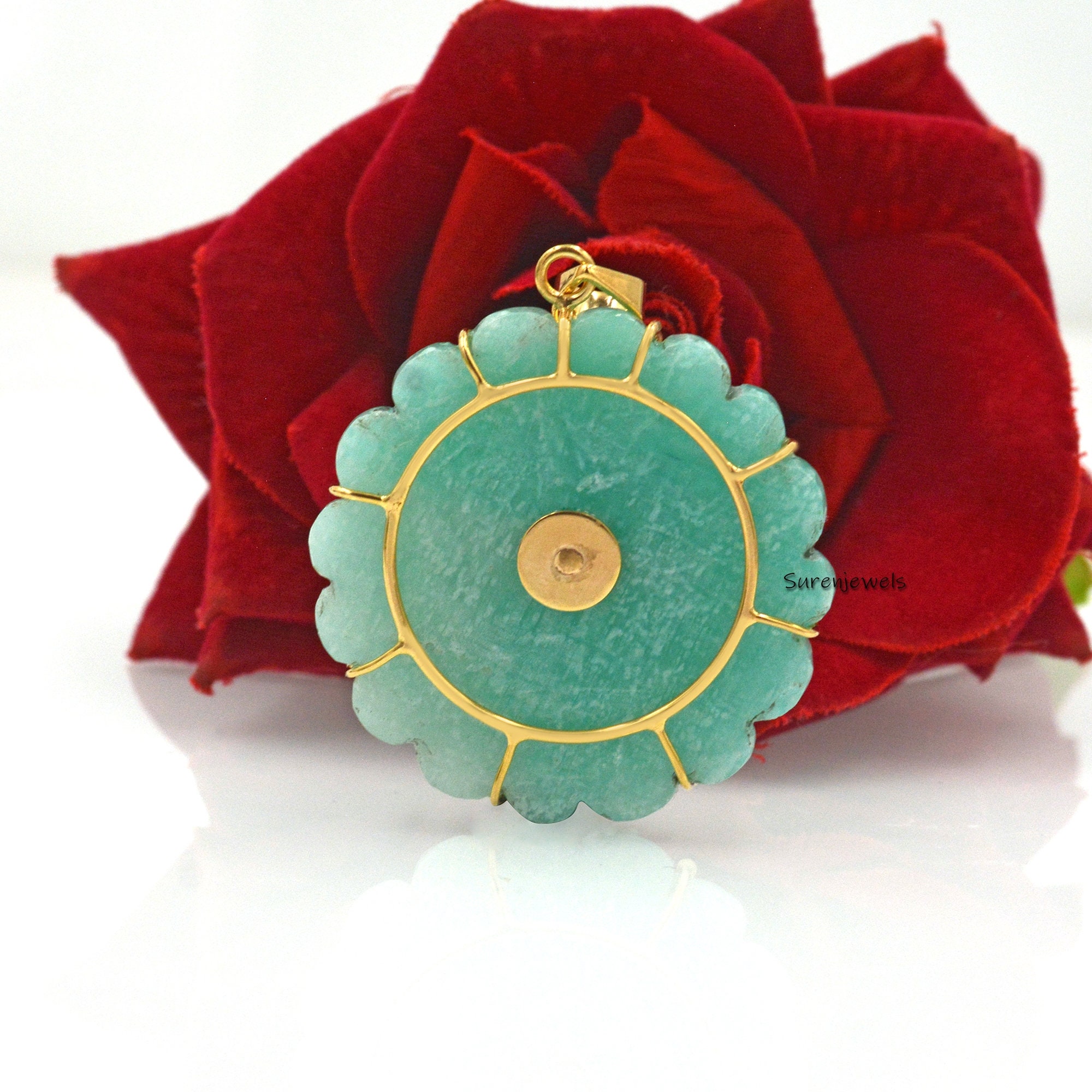 Hand Carved 14K Gold Flower Pendant: Gemstone Accent - View 5 - Suren Jewels | SKU: SJP1601