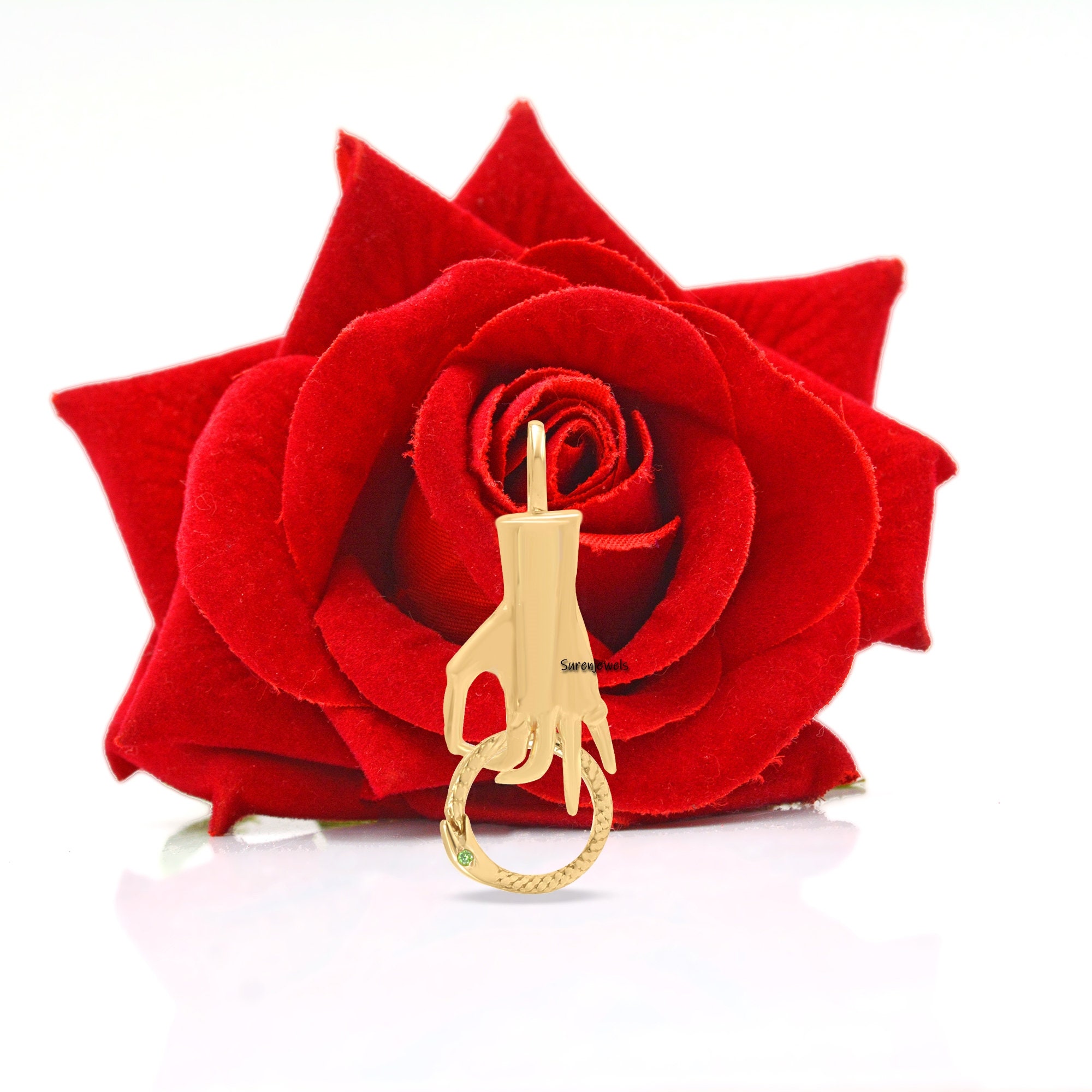 14k Gold Helping Hand Charm Holder: Figa Hand Pendant - View 4 - Suren Jewels | SKU: SJP1196-SLYGDI