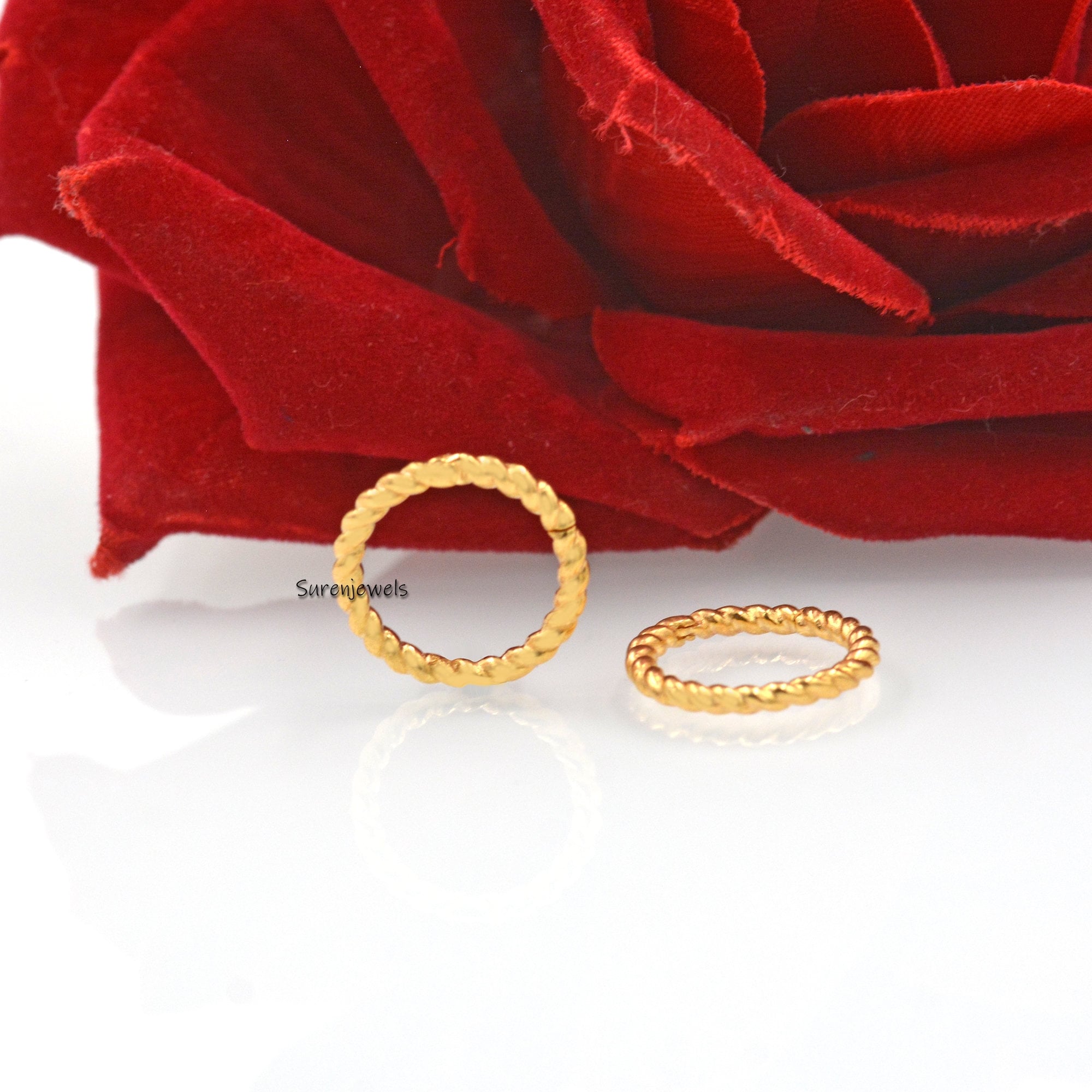 14K Gold Circle Charm Lock: Handmade Necklace Connector Clasp - View 2 - Suren Jewels | SKU: SJP1403-SLNS-15M