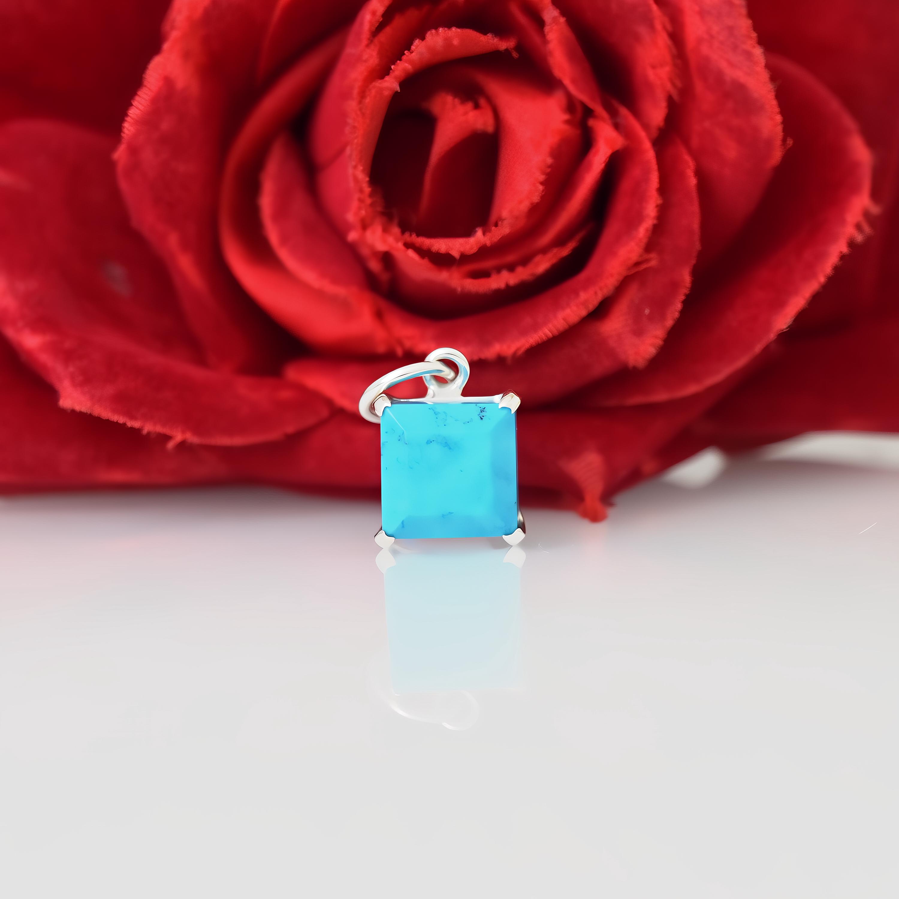 14K Gold Peridot Emerald Cut Solitaire Pendant: Bezel Setting - View 4 - Suren Jewels | SKU: SJP4361-SLNSBCH-15M