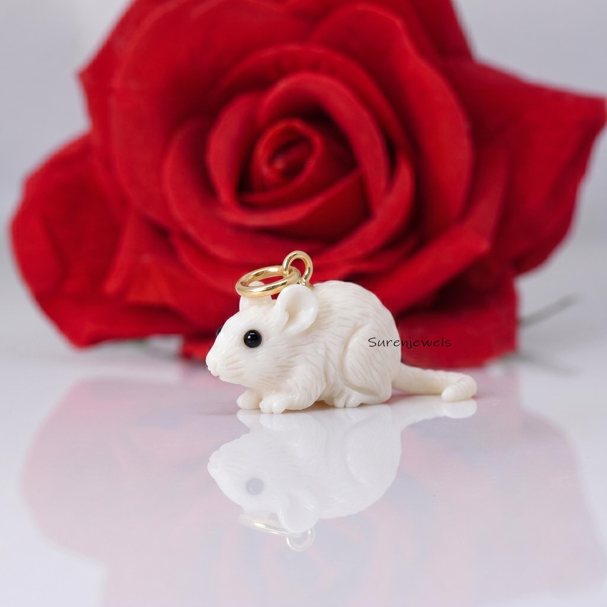 Carved Gemstone Mouse Pendant, Cute Mouse Charm, Animal Jewelry Gift for Her, Minimalist Rodent Pendant, 20mm Handmade Charm