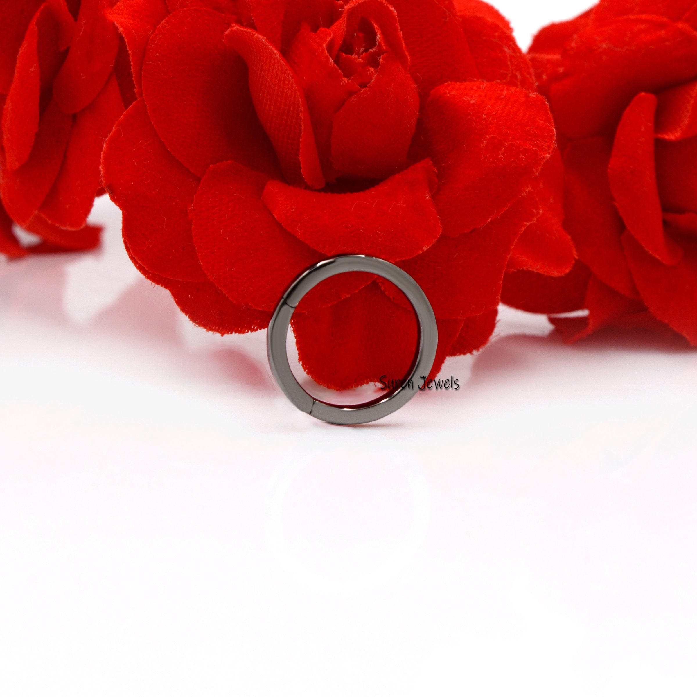 925 Silver Circle Charm Enhancer Lock: 15mm Round Connector - View 5 - Suren Jewels | SKU: SJP447-SLYG-N47-18I