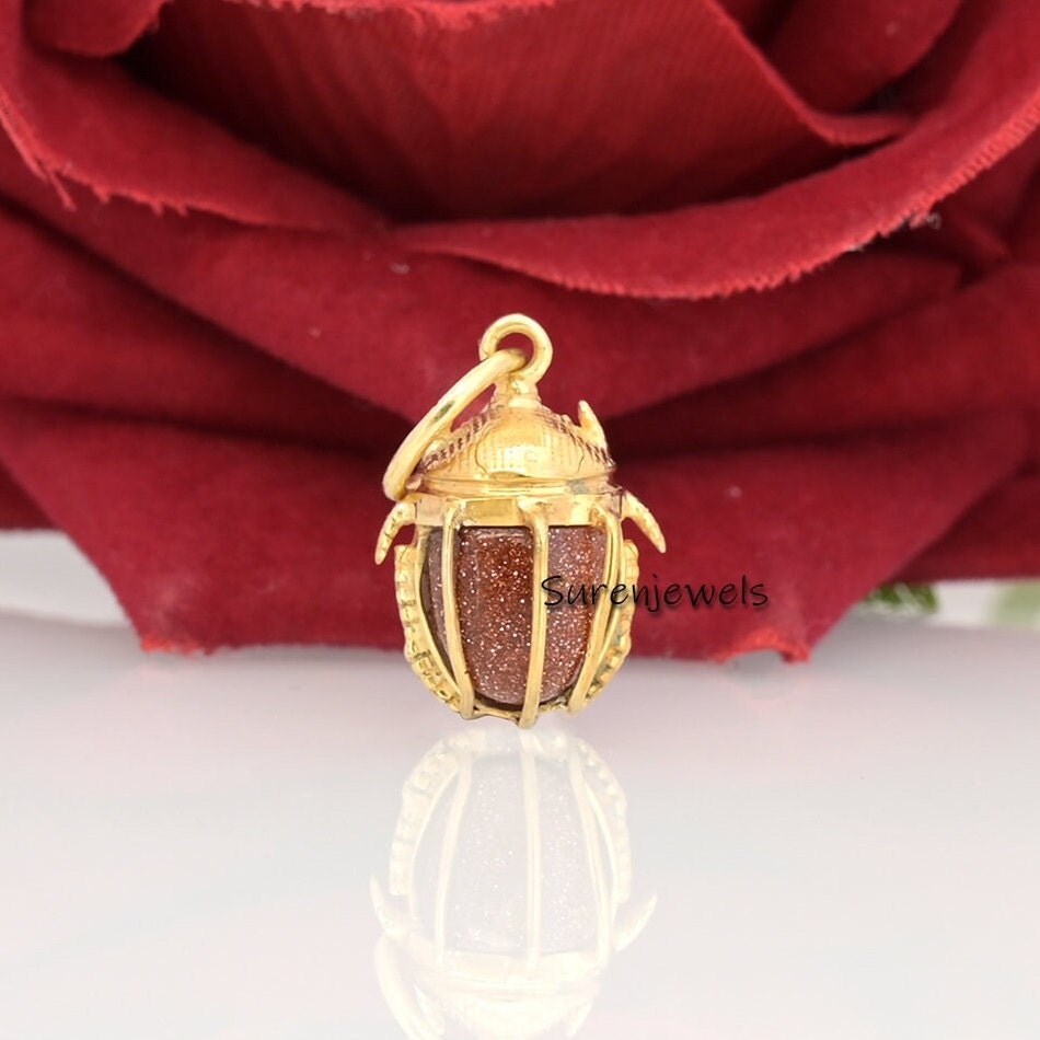14K Gold Scarab Pendant: Hand Carved Gemstone Amulet - View 2 - Suren Jewels | SKU: SJP2550