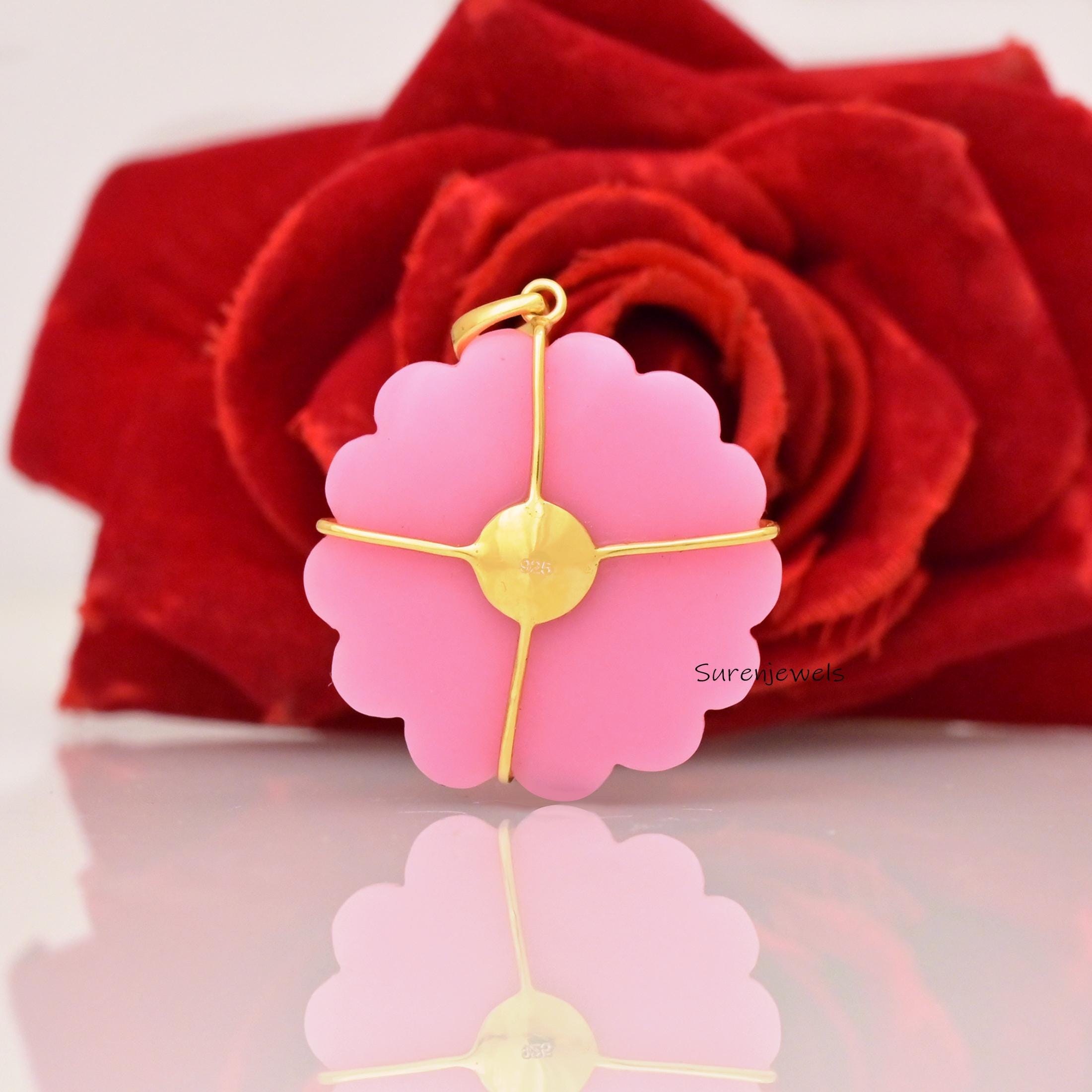 14K Gold Hand Carved Gemstone Flower Pendant - View 3 - Suren Jewels | SKU: SJP6038-SLYGRQBT-30M