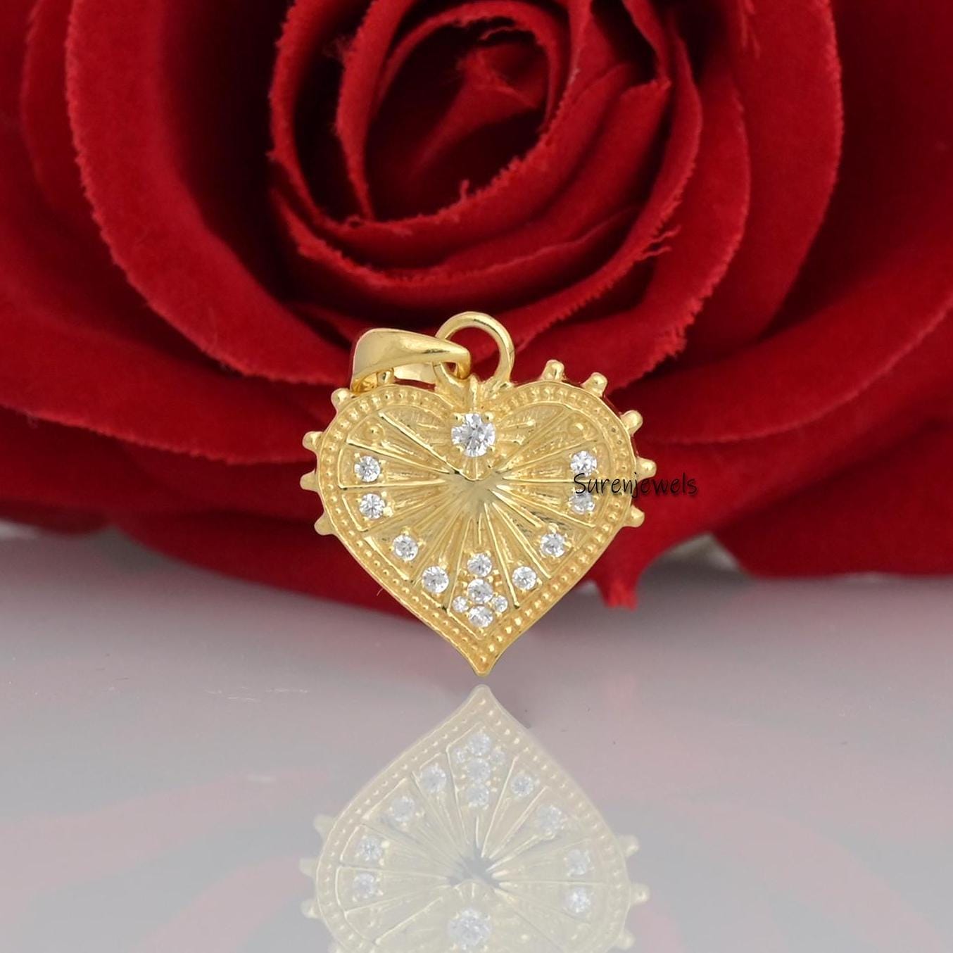 14k Gold Fluted Heart Charm: Diamond Accent Pendant - View 2 - Suren Jewels | SKU: SJP3416-SLYGCZ-25M