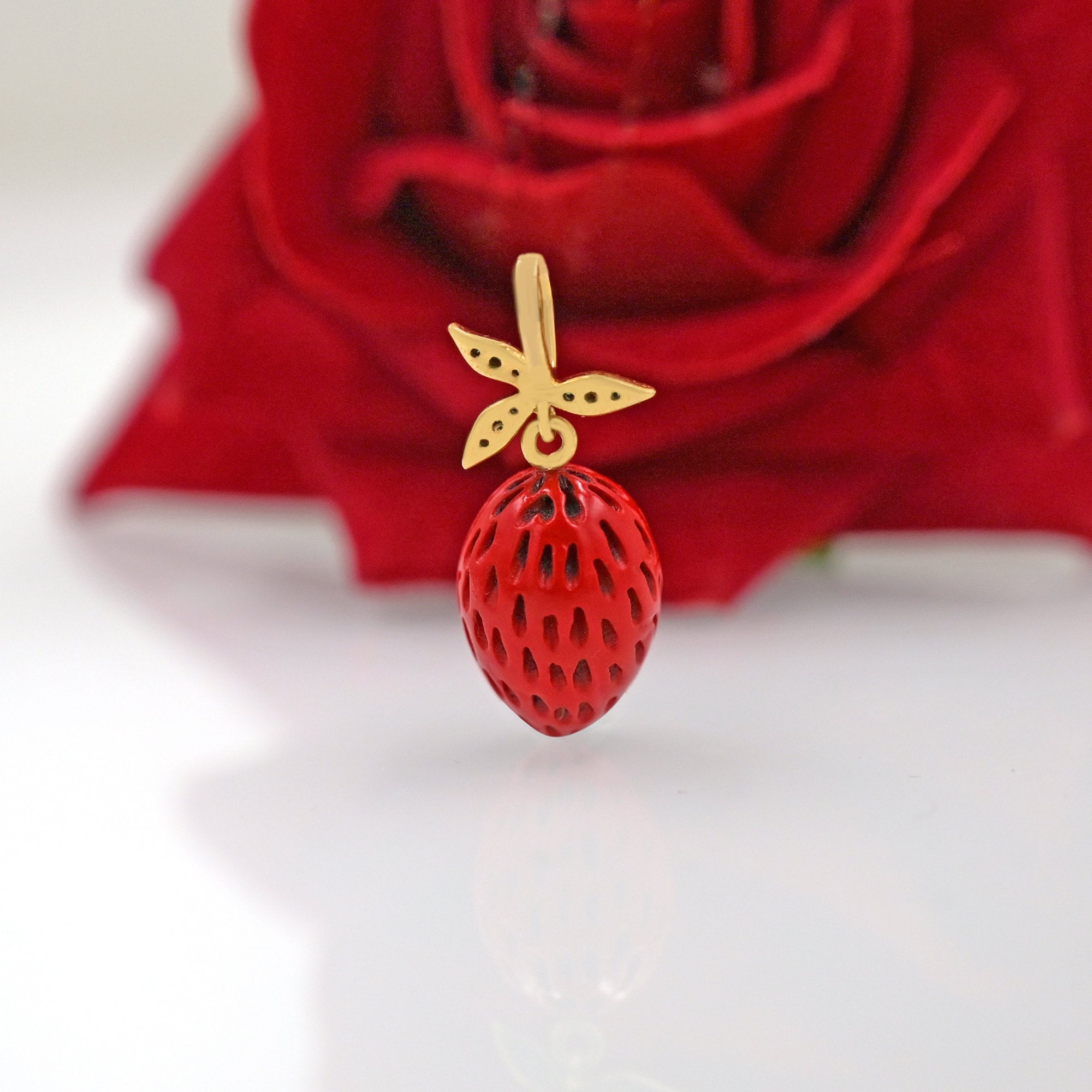 Handmade 925 Silver Strawberry Pendant: CZ Accents - View 2 - Suren Jewels | SKU: SJP1541