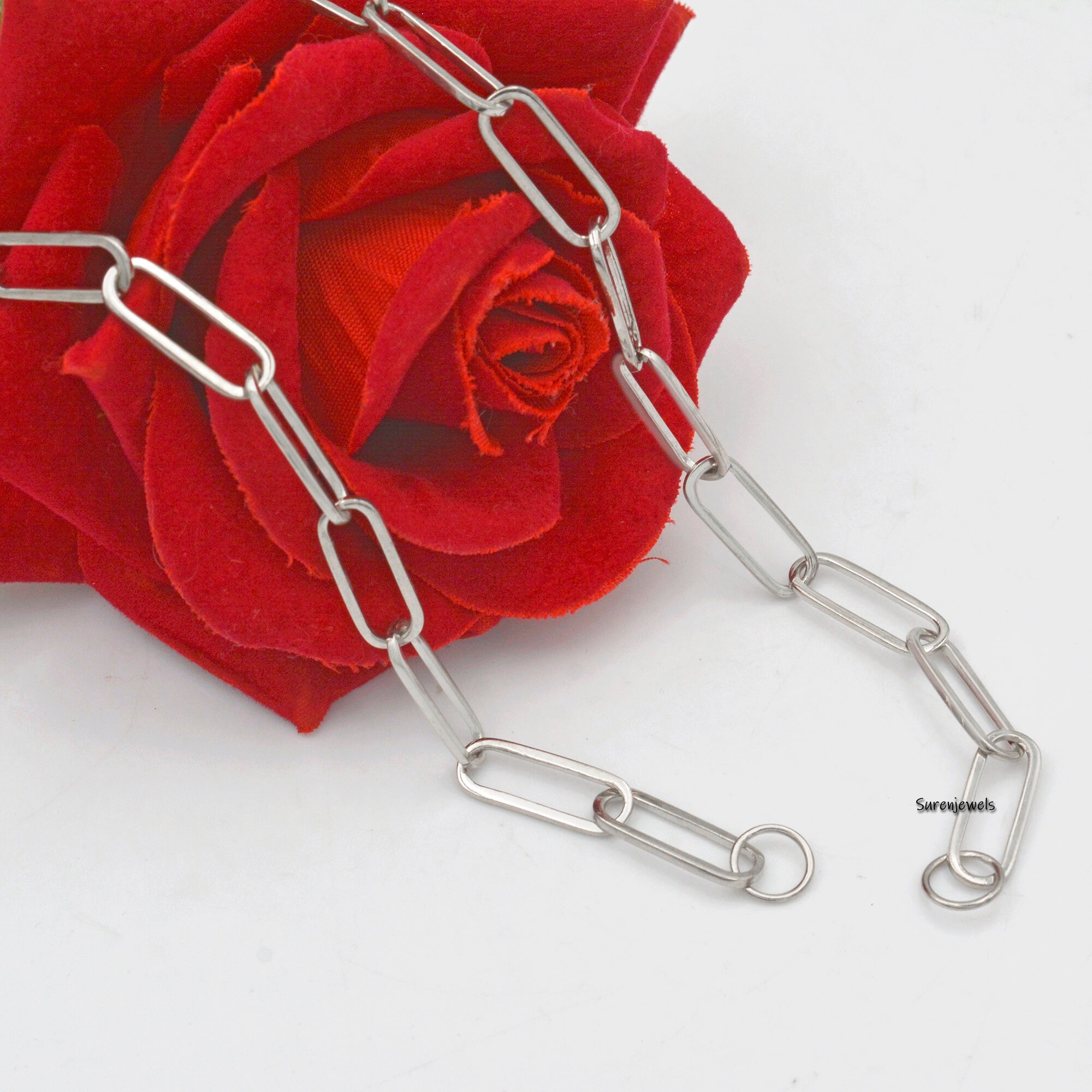 925 Sterling Silver Paperclip Chain: Oval Link Carabiner Necklace - View 4 - Suren Jewels | SKU: SJN261/G1-SLNS-19.7M-18I