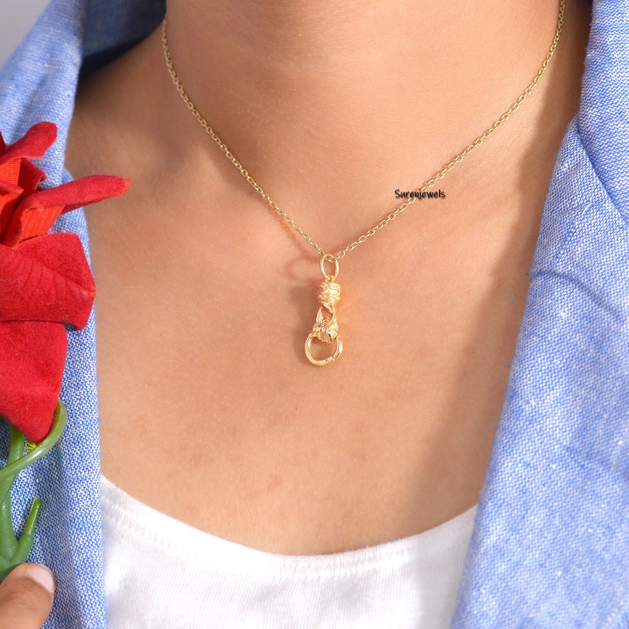 14K Gold Figa hand Charm Holder, Hand Holding Ring Connector - View 3 - Suren Jewels | SKU: SJP1120-SLYG-25M
