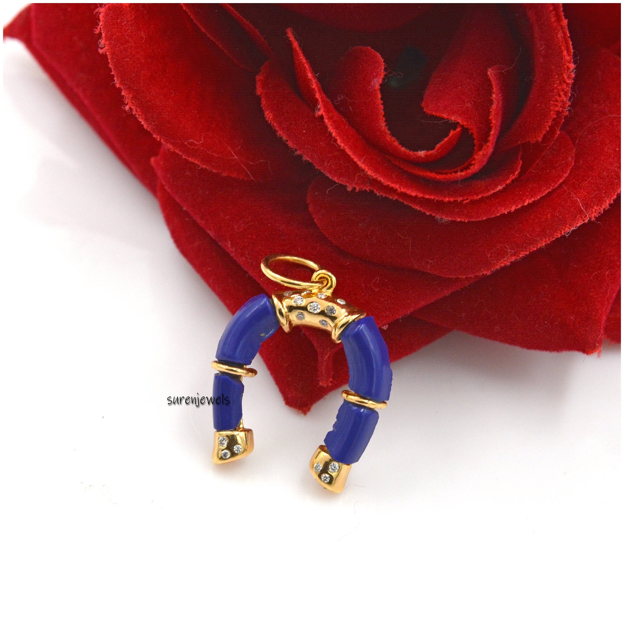 14k Gold Carving Gemstone Horseshoe Pendant jewelry - View 2 - Suren Jewels | SKU: SJP1331-SLYGLPZMN
