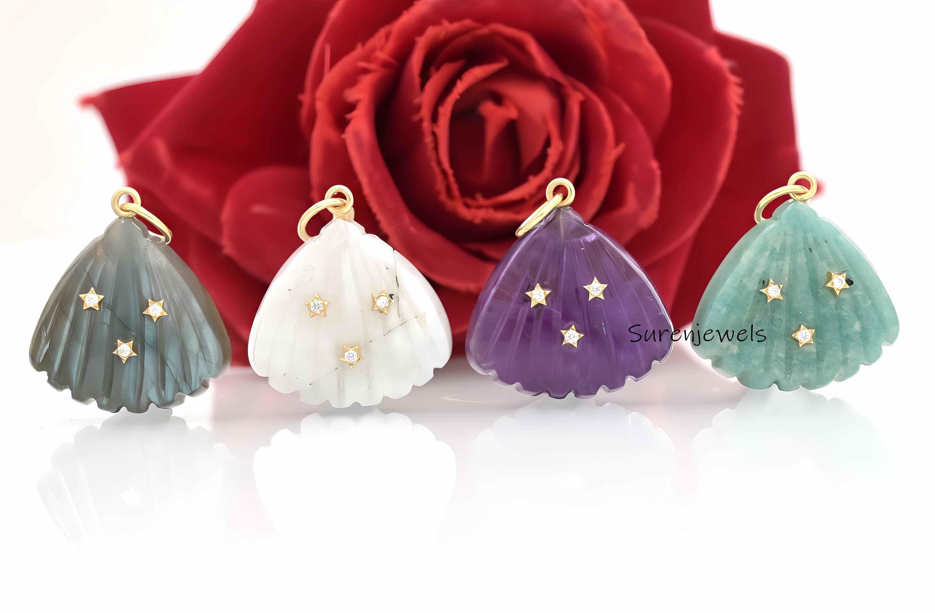 925 Silver Gemstone Shell Pendant: Hand Carved Charm - Suren Jewels | SKU: SJP1497