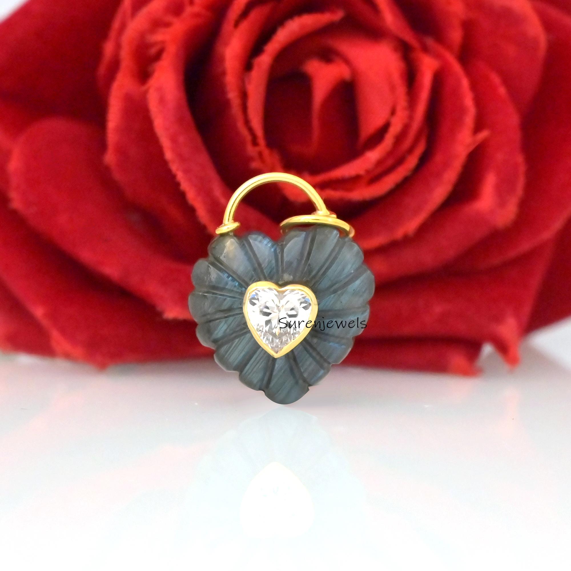 14k Gold Heart Padlock Pendant, Carved Gemstone Charm - View 3 - Suren Jewels | SKU: SJP4785-SLYGLBCZ-25M