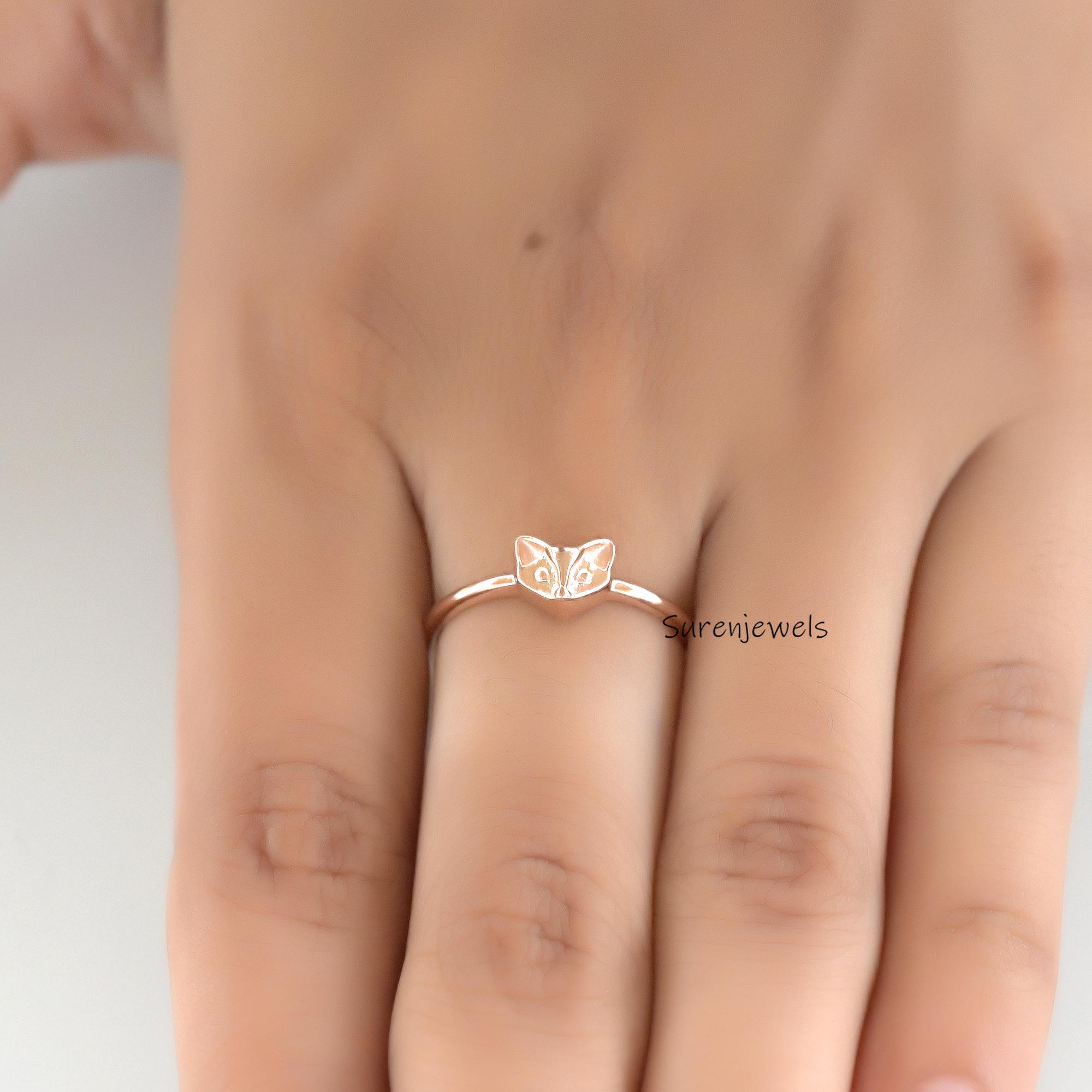 14k Gold Fox Ring: Dainty Animal Jewelry - View 4 - Suren Jewels | SKU: SJR2930-SLRG-US-7