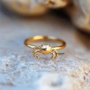 14k Gold Crab Cancer zodiac Ring, Solid Gold Crab Ring, Cancer Crab Horoscope Jewelry, Gold Animal Ring Jewelry