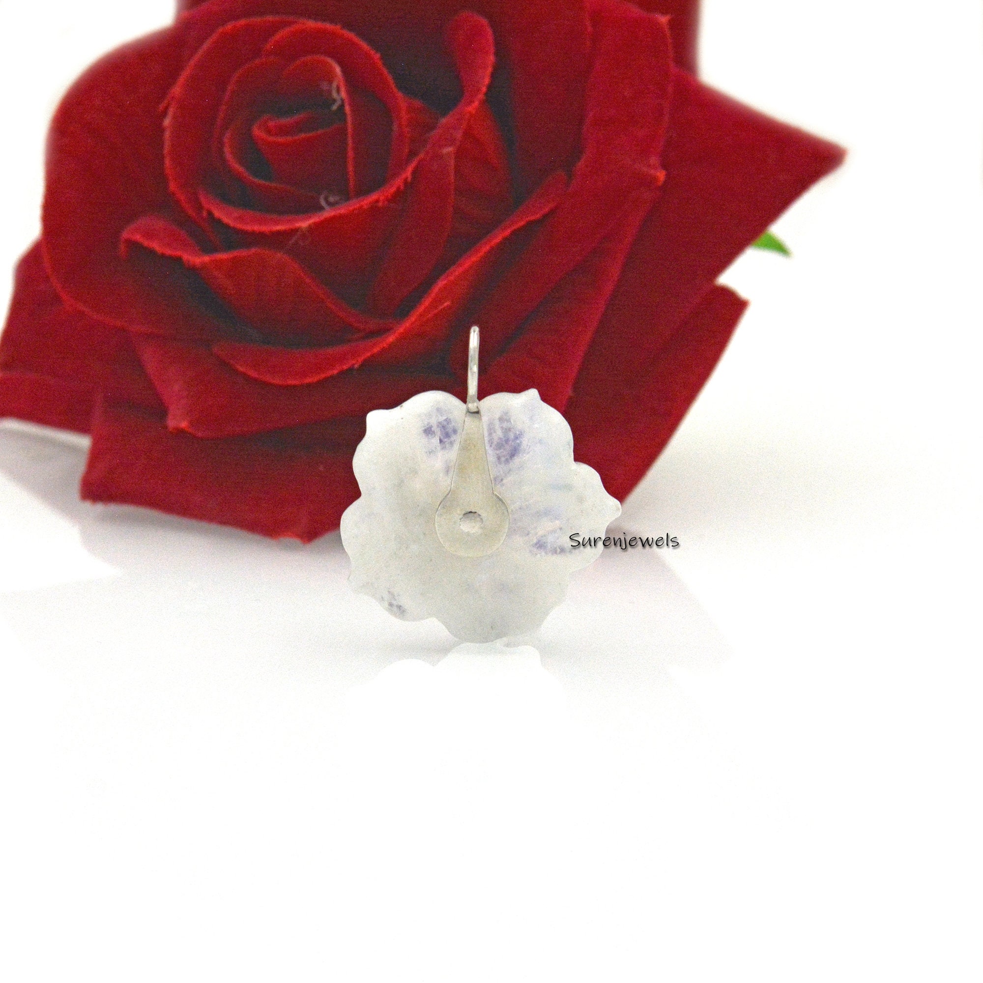 14K Gold Amethyst Flower Pendant: Hand Carved Gemstone Jewelry - View 4 - Suren Jewels | SKU: SJP1730