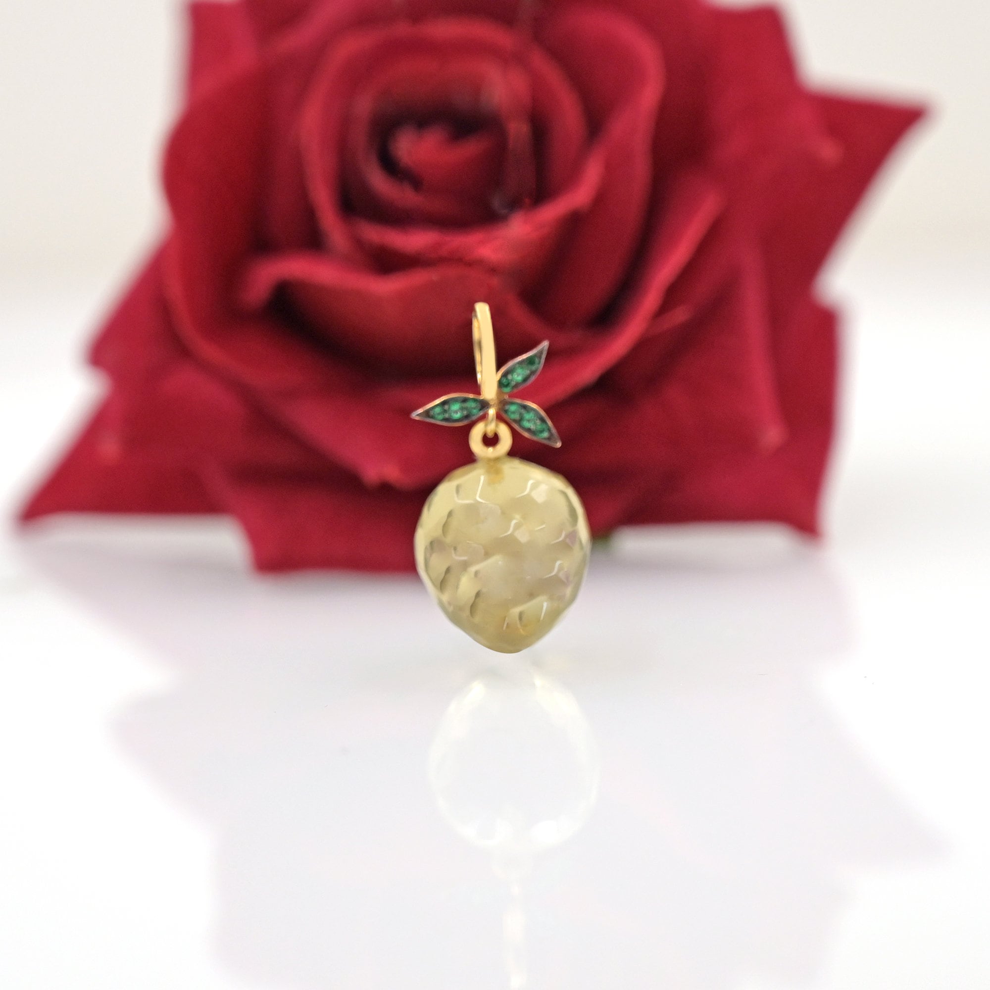 14K Gold Yellow Quartz Lemon Pendant, Handmade Carved Charm - View 2 - Suren Jewels | SKU: SJP1540