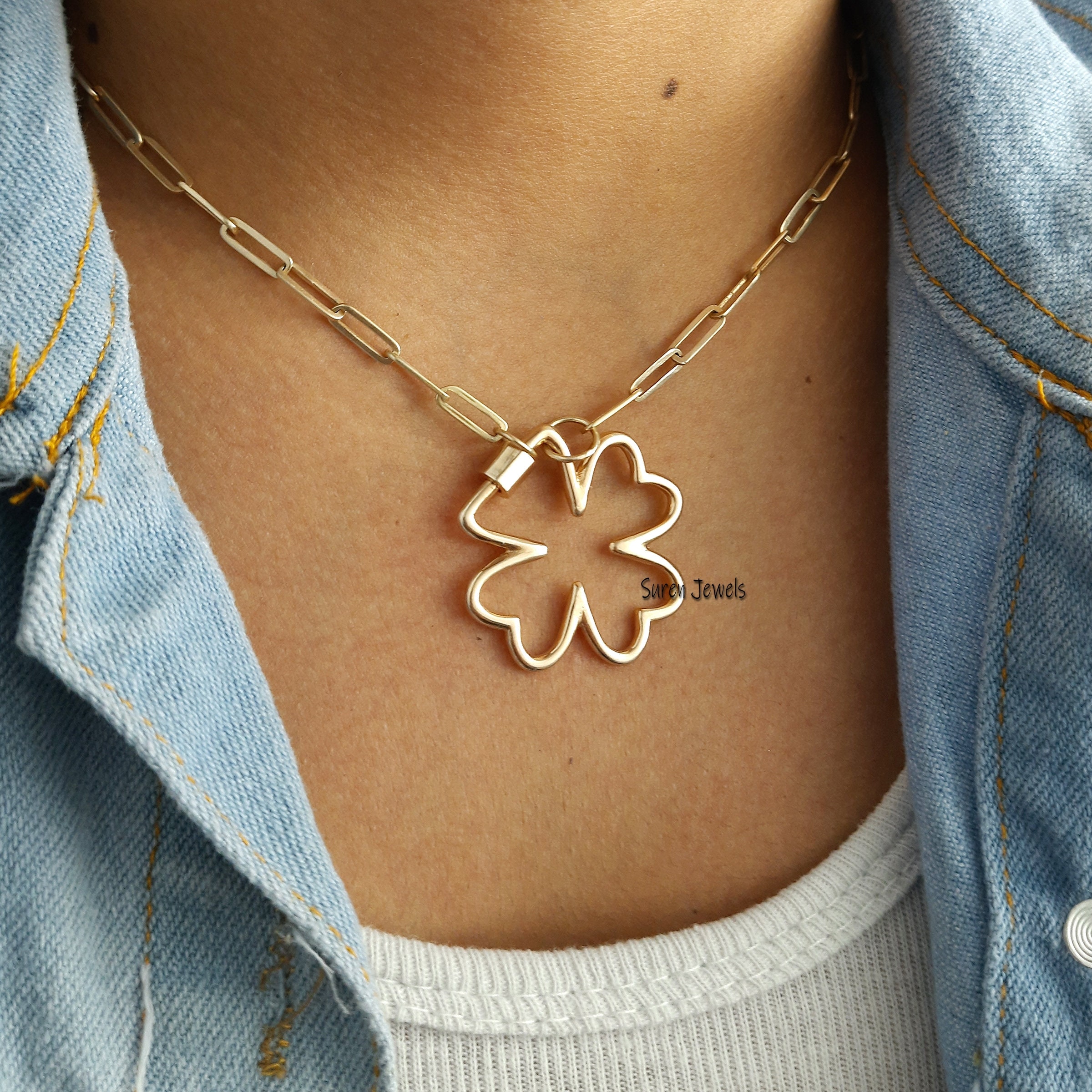 14k Gold Flower Carabiner Lock: Handmade Designer Pendant (30mm) - View 5 - Suren Jewels | SKU: SJC84-SLYG-N47-18I