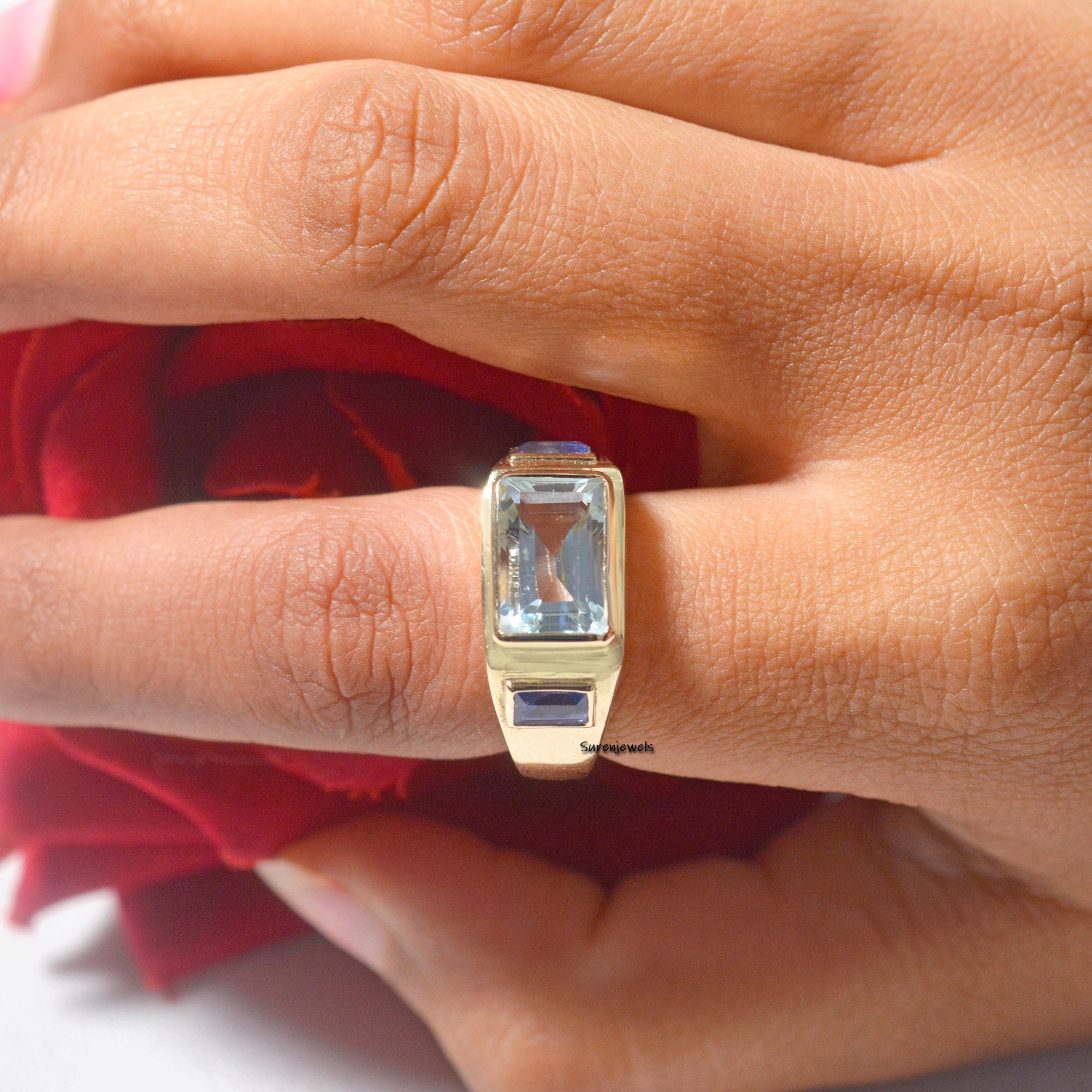 14k Gold Signet Ring: Aqua Quartz & Blue Sapphire Gemstone - View 7 - Suren Jewels | SKU: SJR899 -14KYBSPAQ-US-4