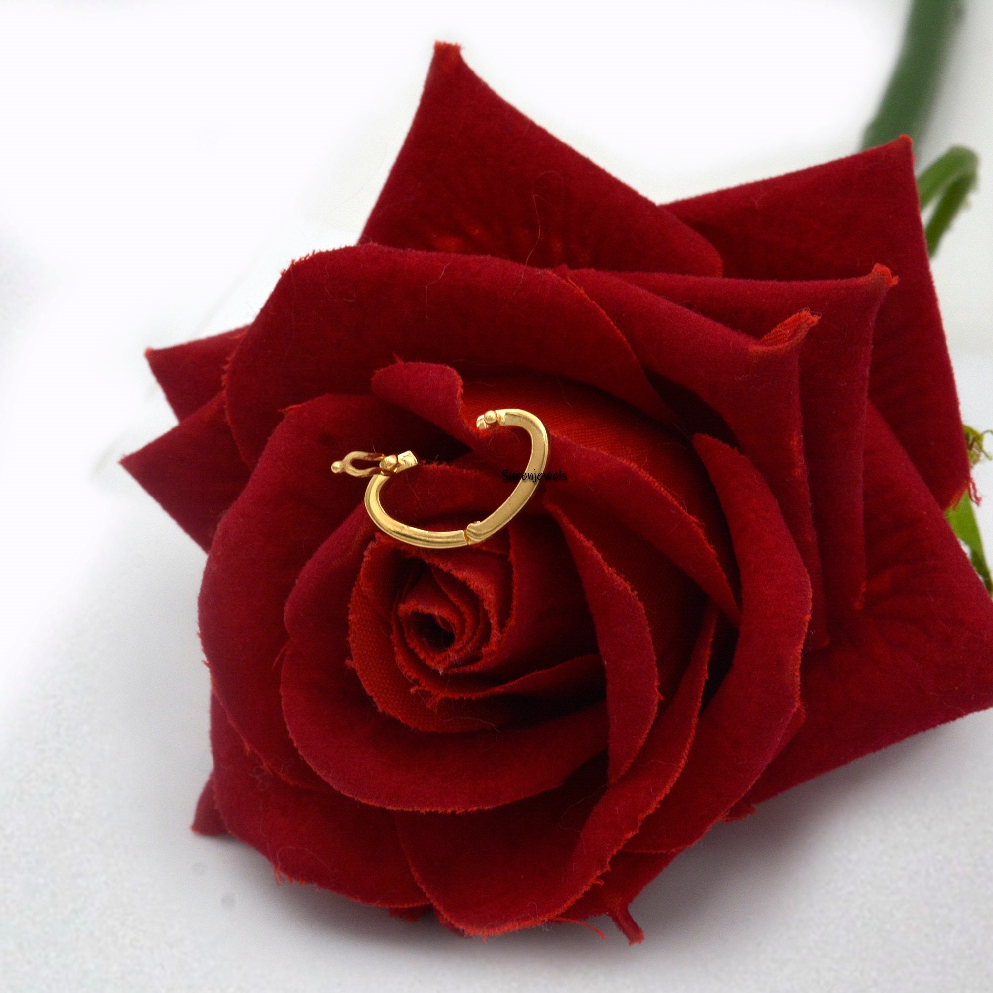 14k Gold Heart Charm Holder: Elongated Enhancer - View 4 - Suren Jewels | SKU: SJP1093-SLYG-15M
