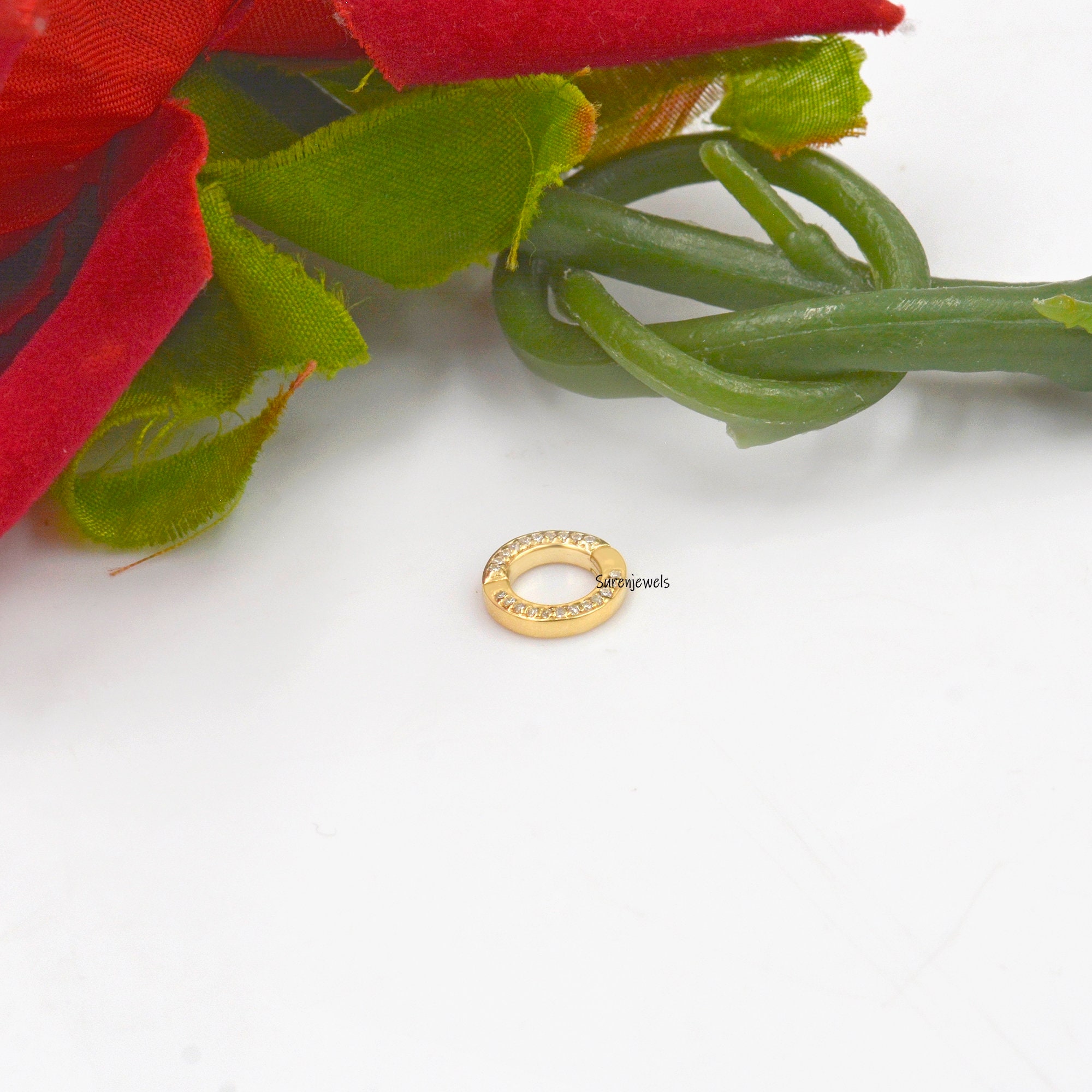 14K Solid Gold Diamond Charm Pendant Lock - View 3 - Suren Jewels | SKU: SJP1108-SLRHWT-10M