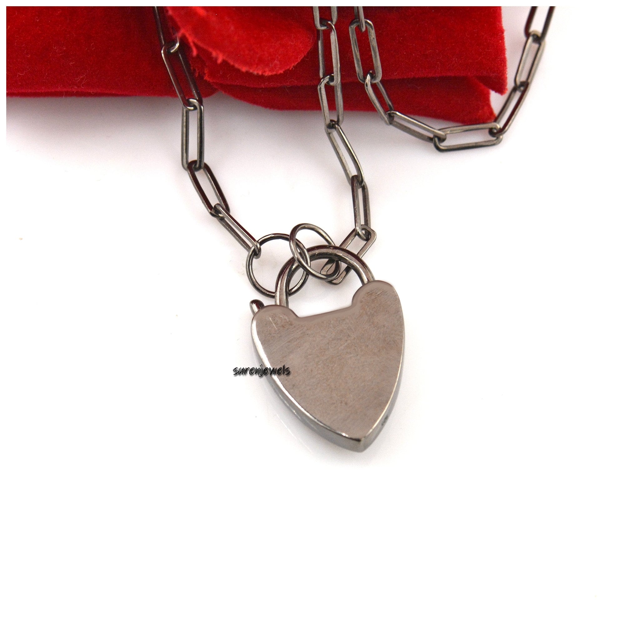 925 Sterling Silver Heart Padlock Pendant: Dainty Designer Jewelry - View 2 - Suren Jewels | SKU: SJP47-SLYG-N47-18I-925