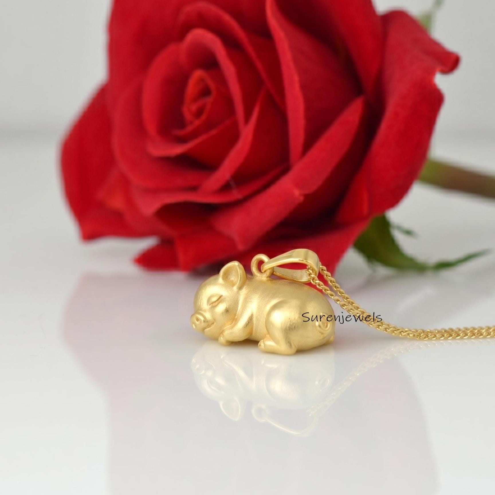 14K Gold Pig Pendant, Gold 3D Pig Pendant, Sleeping Piggy Pendant, Tiny Gold Animal Pig Pendant, Designer Trendy Pig, Cute Pi