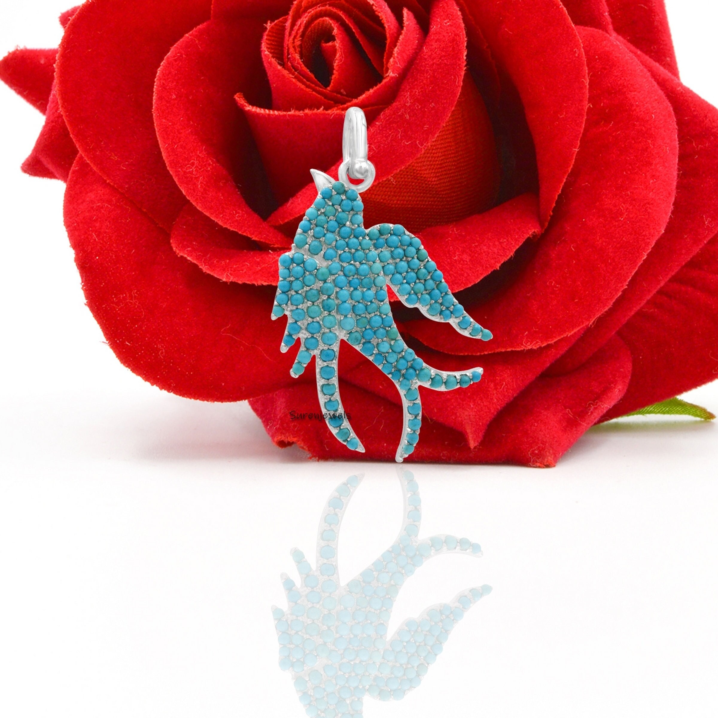 14k Gold Diamond Flying Swallow Bird Charm Pendant - View 6 - Suren Jewels | SKU: SJP900-14KYGCZ