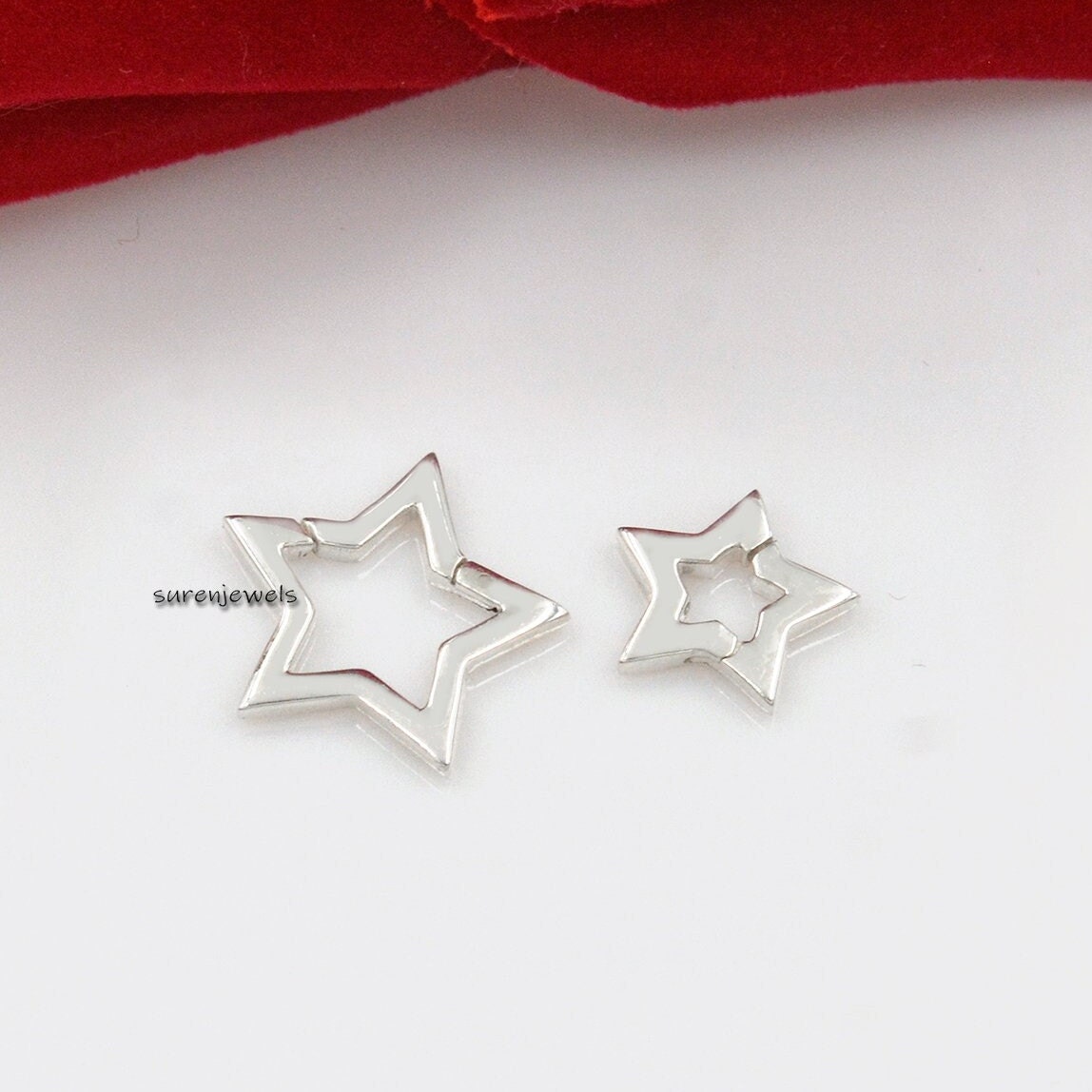 14k Gold Star Charm Holder: Enhancer Link Lock - View 3 - Suren Jewels | SKU: SJP451-SLYG-N47-18I
