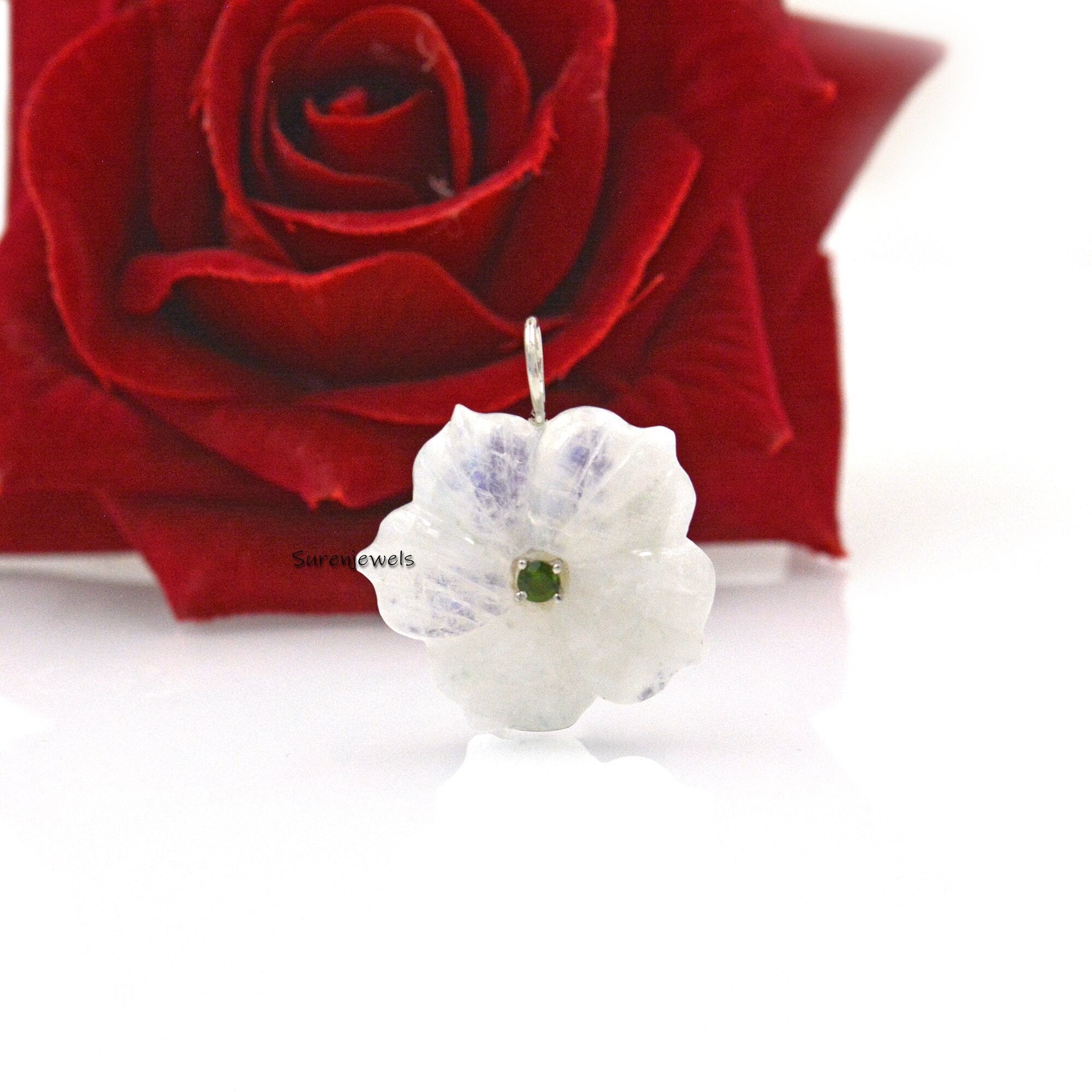 14K Gold Amethyst Flower Pendant: Hand Carved Gemstone Jewelry - View 3 - Suren Jewels | SKU: SJP1730