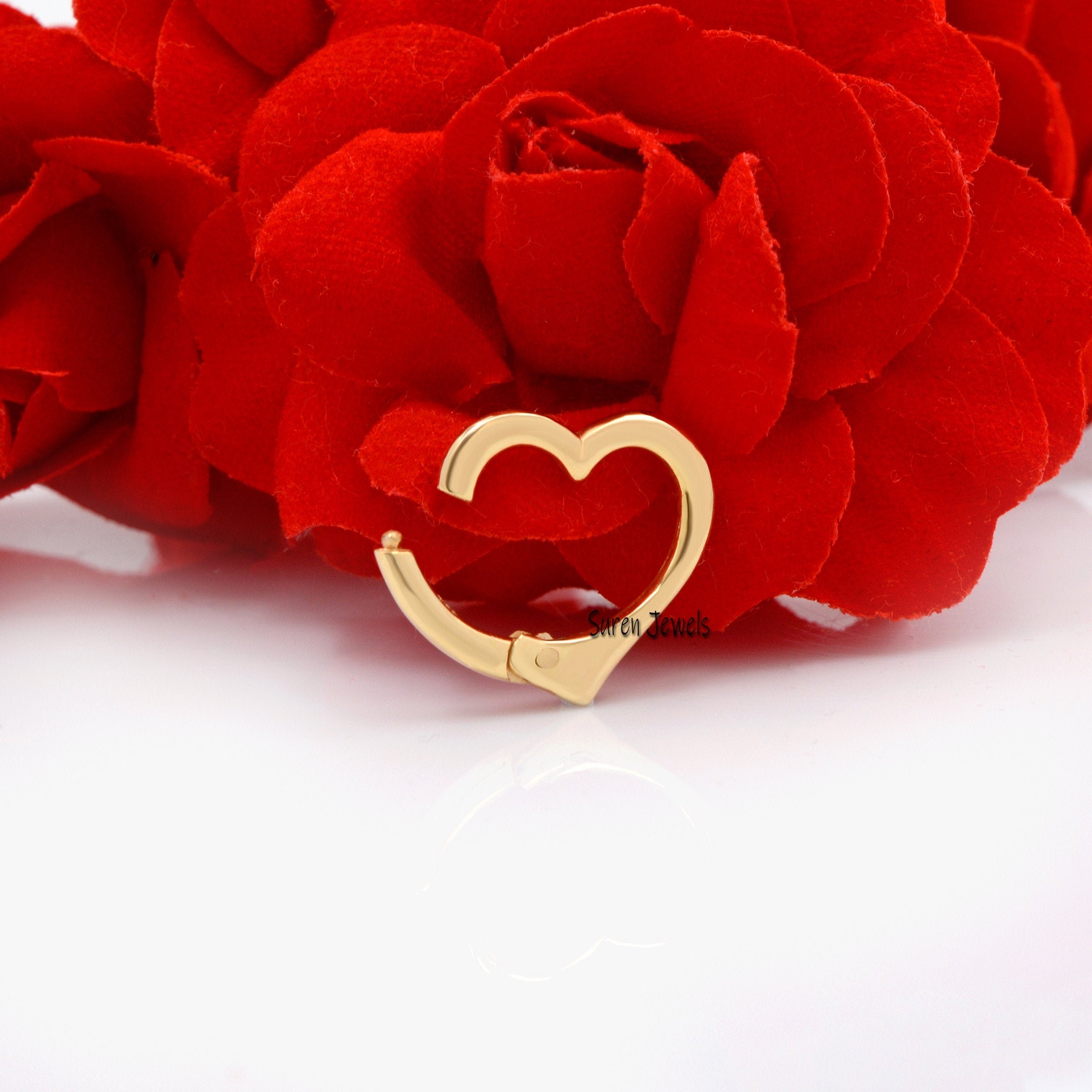 14K Solid Gold Heart Charm Holder: Removable Enhancer Lock, 16mm - Suren Jewels | SKU: SJP645