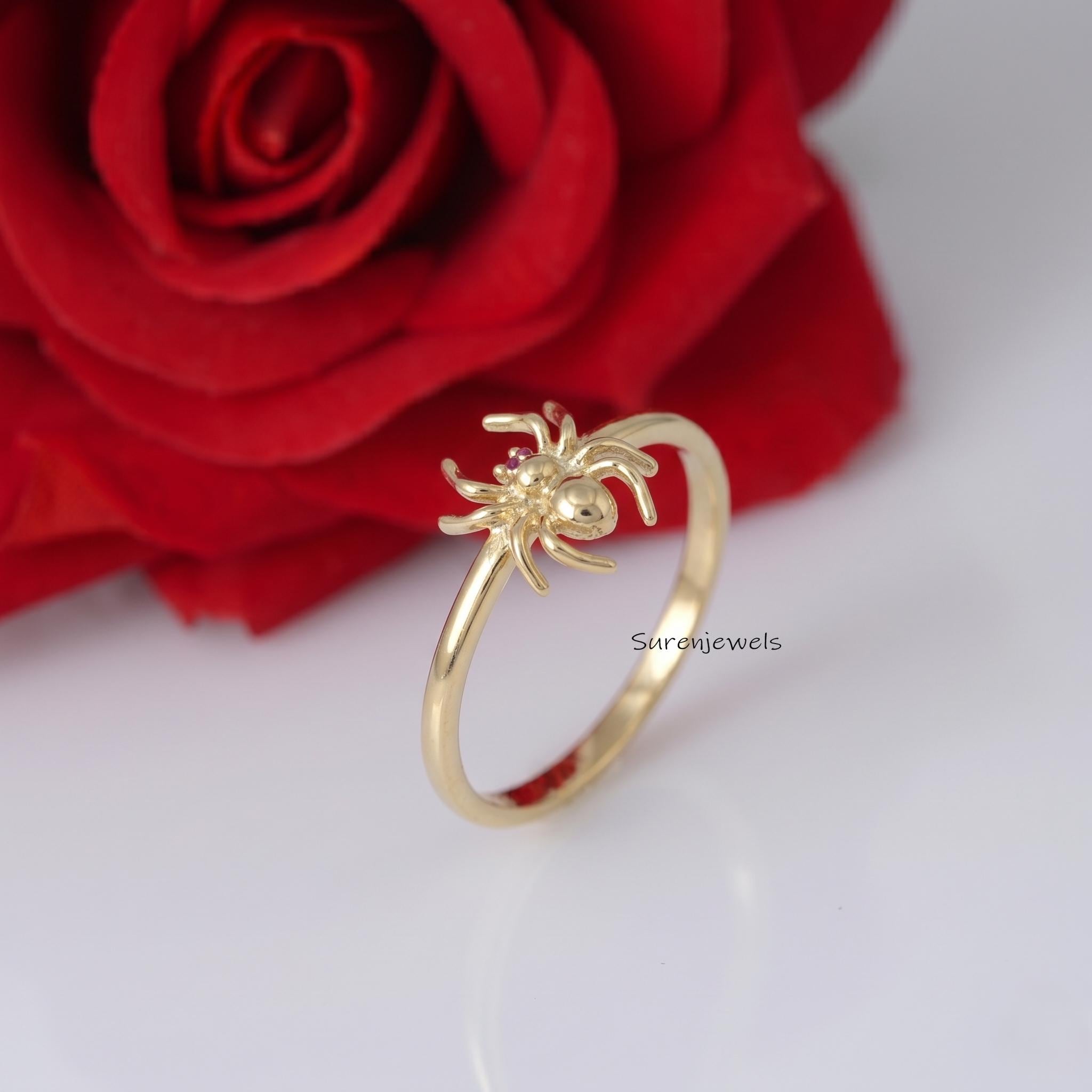 Gold Spider Ring, Gothic Witchy Jewelry, Dark Academia Ring, Witchcore Statement Accessory, Insect Motif Gold Ring for Women