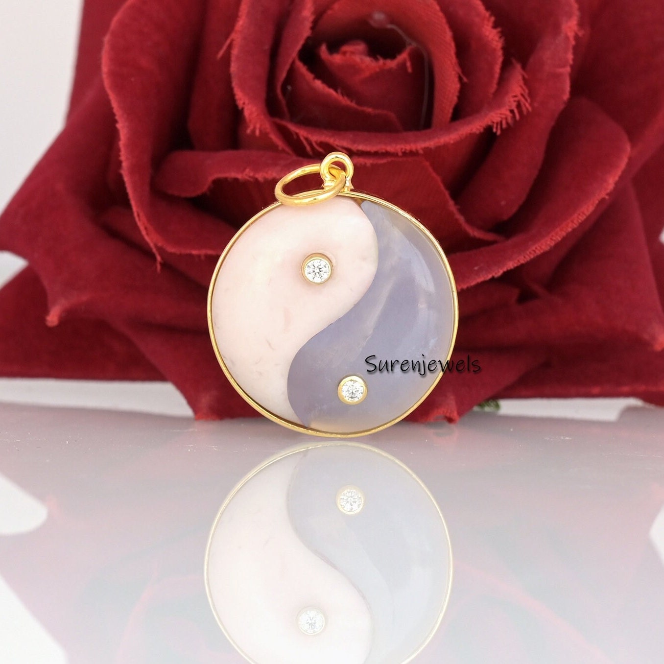 14K Gold Yin Yang Pendant, Gemstone Chinese Charm - Suren Jewels | SKU: SJP1585-SLYGMOPGOPMN