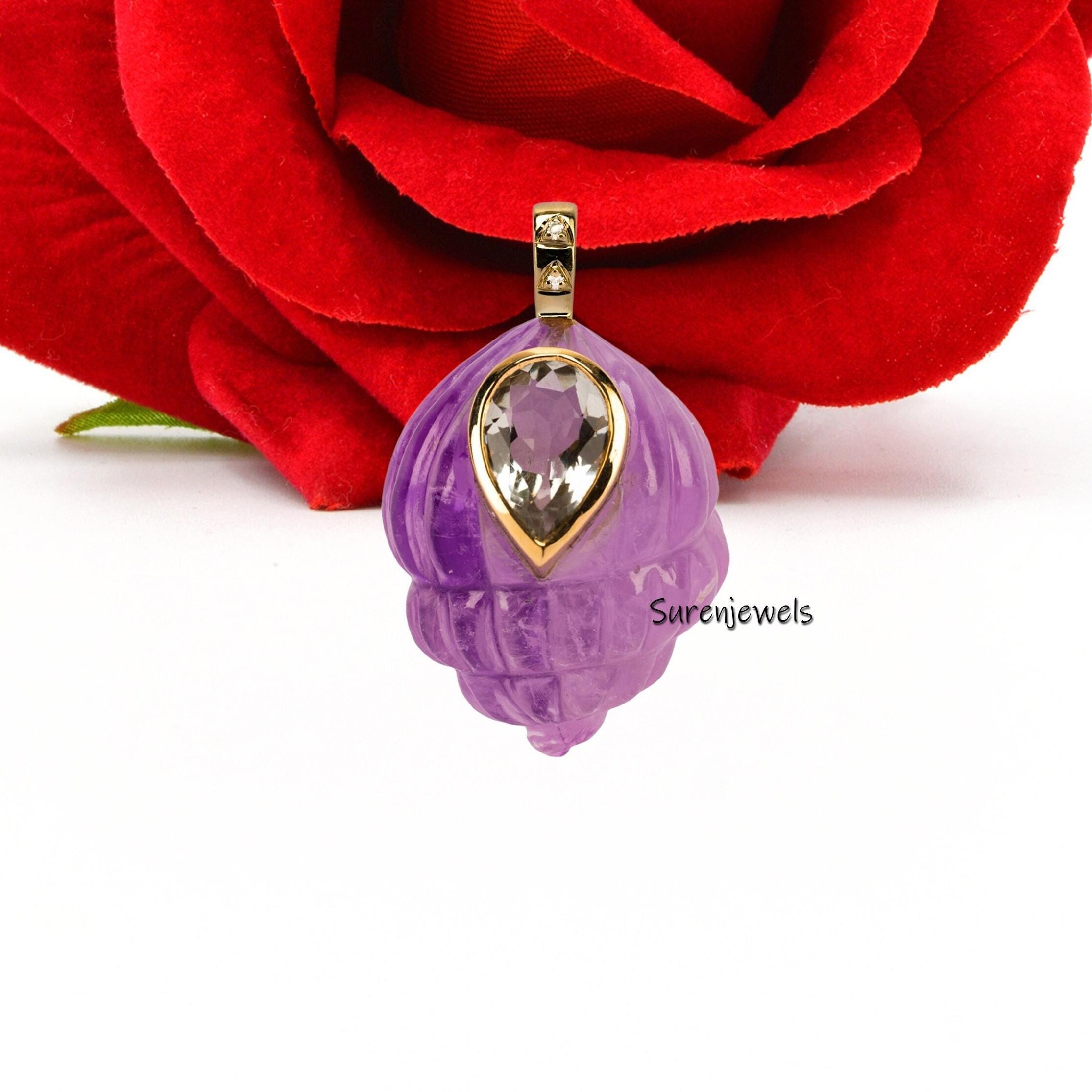 14k Gold Carved Gemstone Conch Shell Pendant (25 mm) - View 3 - Suren Jewels | SKU: SJP1898-SLYGCLQCZ