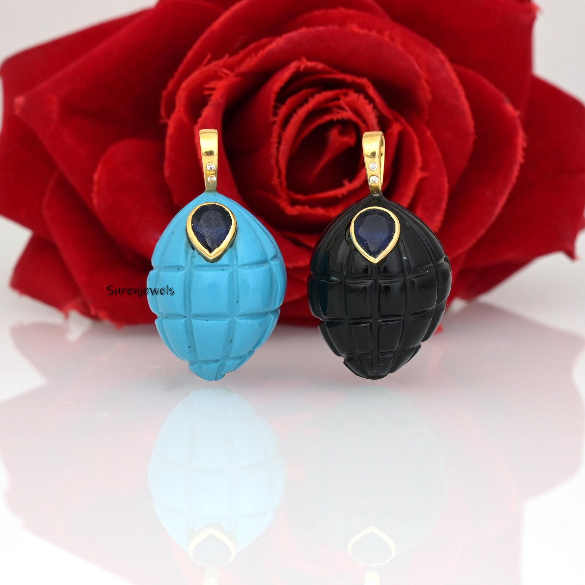 14k Gold Carved Gemstone Conch Shell Pendant (25 mm) - Suren Jewels | SKU: SJP1898-SLYGCLQCZ