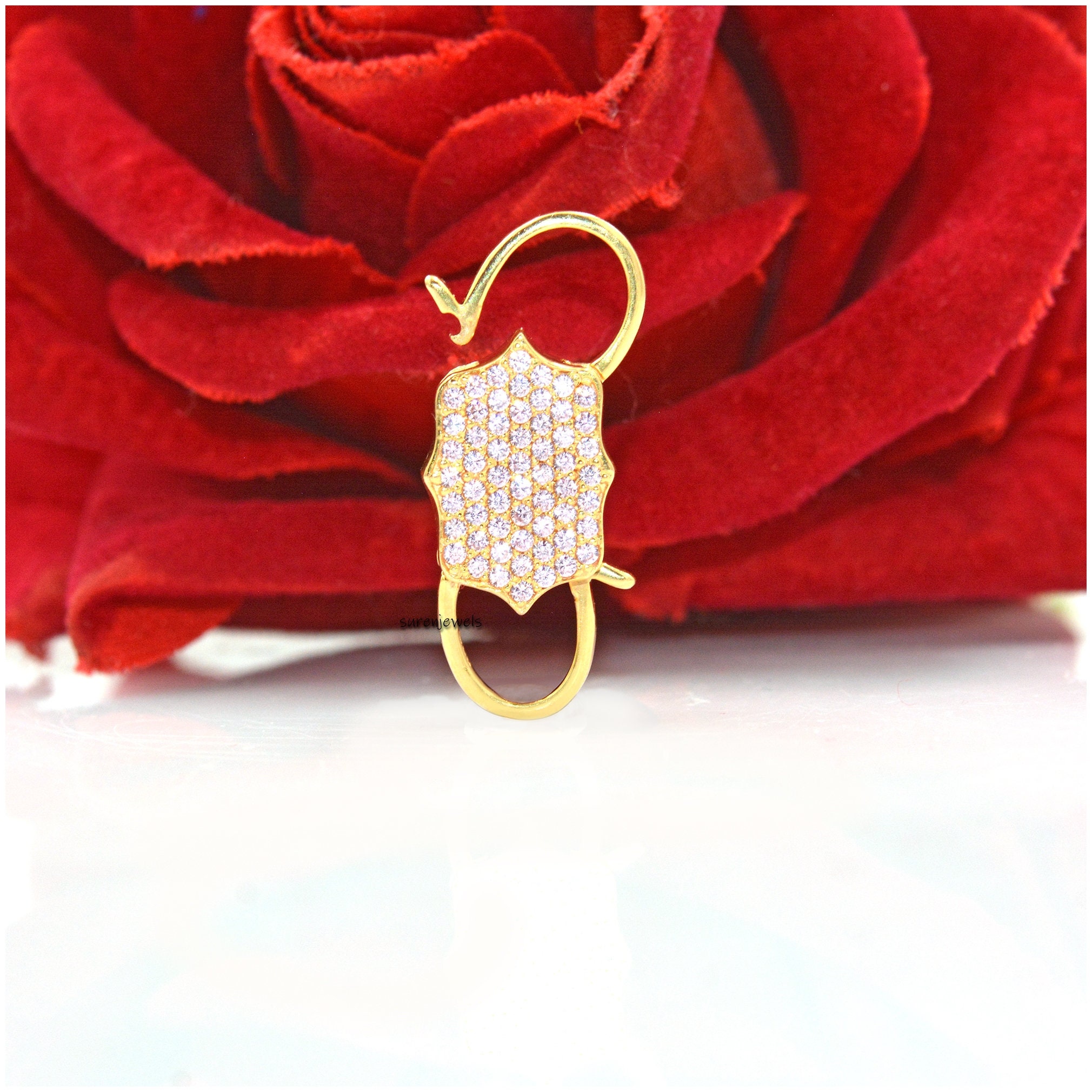 Handmade Pave Diamond Padlock: 925 Silver Yellow Gold Plated Connector - View 5 - Suren Jewels | SKU: SJP33-SLYGDI-N47-18I