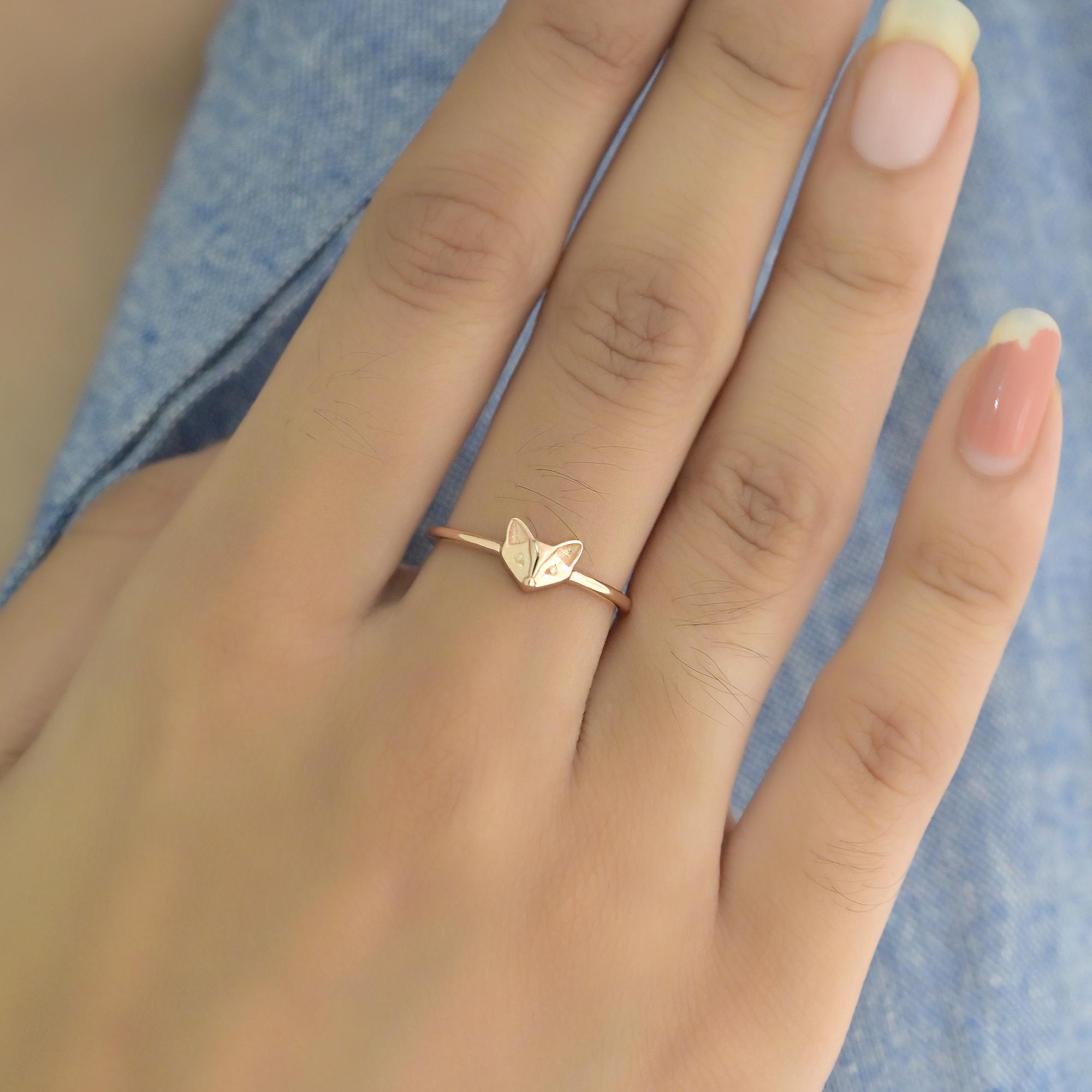14k Gold Fox Ring: Dainty Animal Jewelry - View 6 - Suren Jewels | SKU: SJR2930-SLRG-US-7