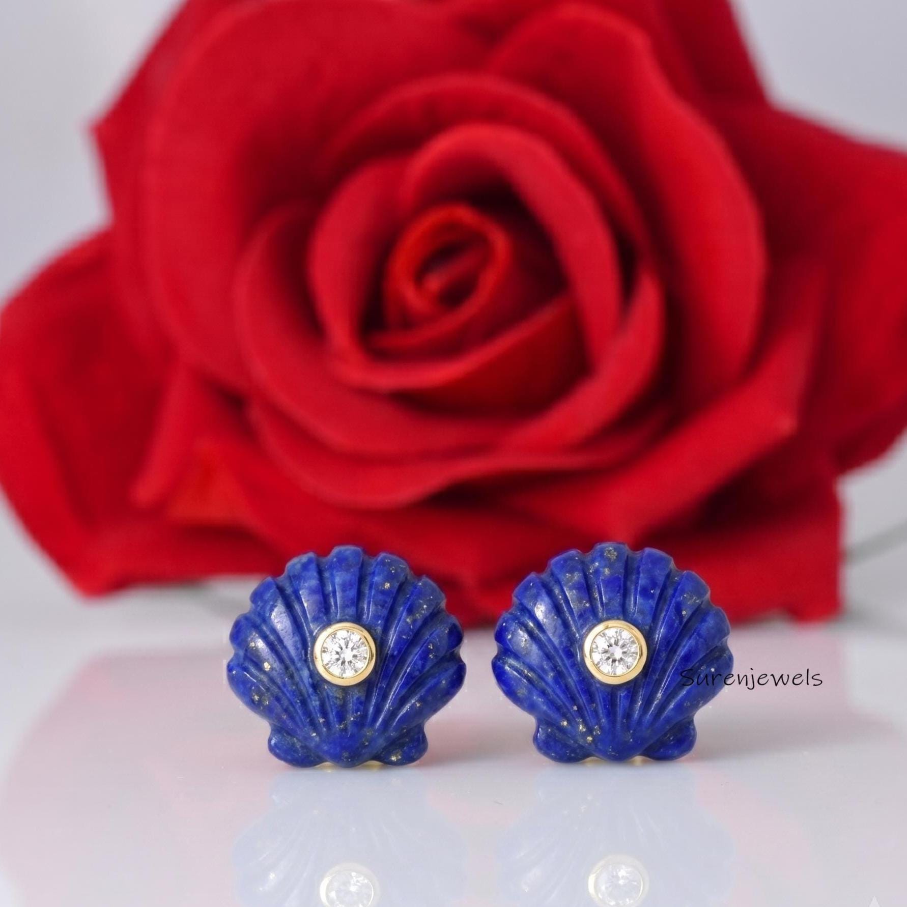 14K Gold Gemstone Sea Shell Studs, Gold Shell Stud Earrings, 14K Gemstone Beach Sea Shell Earrings, Gold Carved Shell Studs,