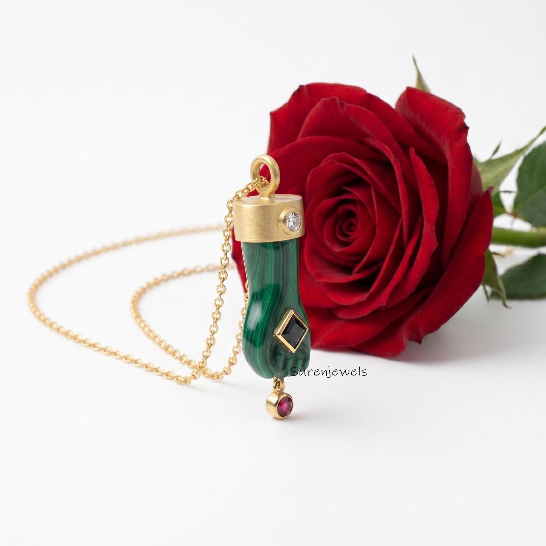 14K Gold Plated Mano Figa Pendant, Lapis Lazuli Good Luck Charm, Amulet Pendant, Boho Statement Gift for Women - View 4 - Sur