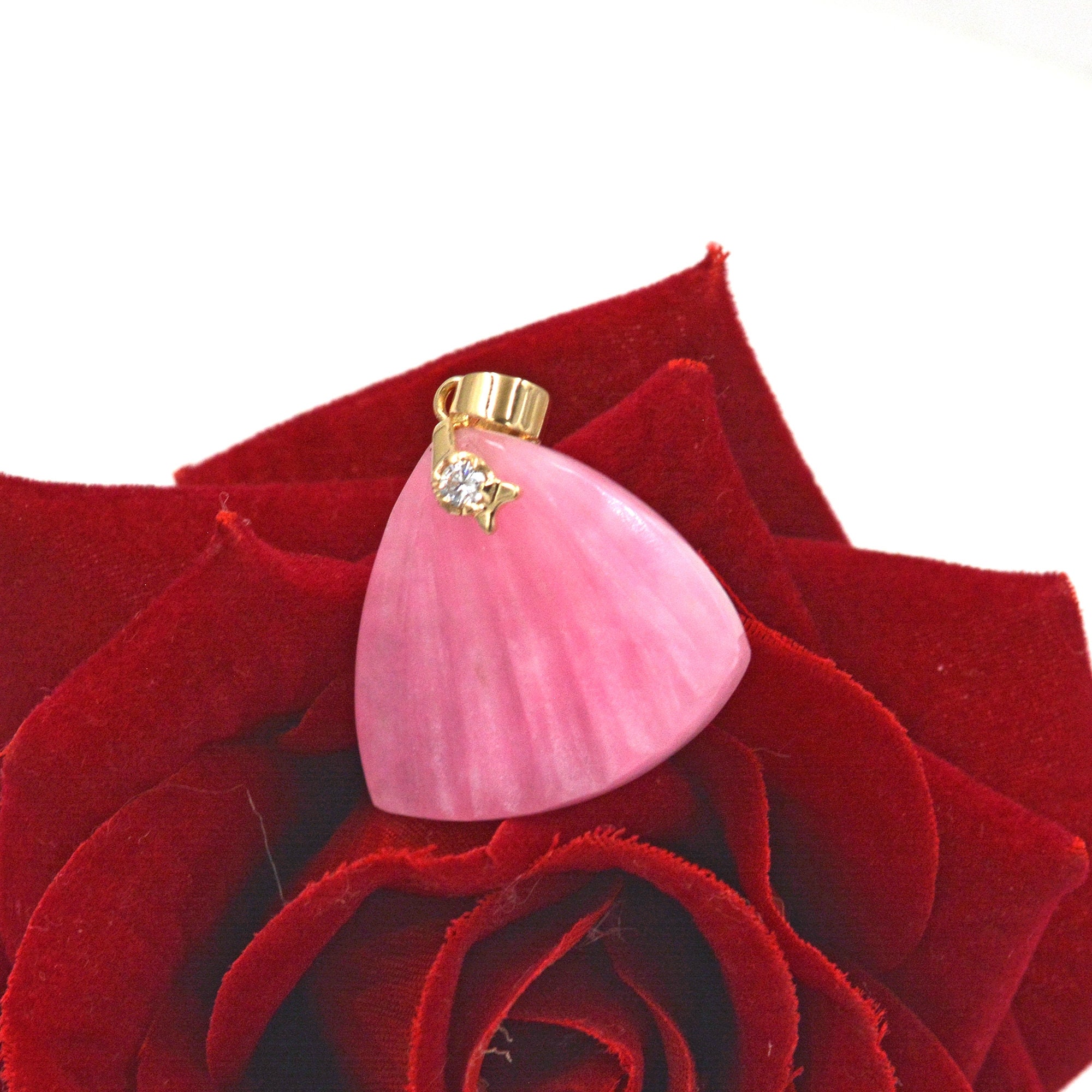 14K Gold Carved Shell Pendant: Labradorite Gemstone Charm - View 2 - Suren Jewels | SKU: SJP1792-9KYGPOCZ