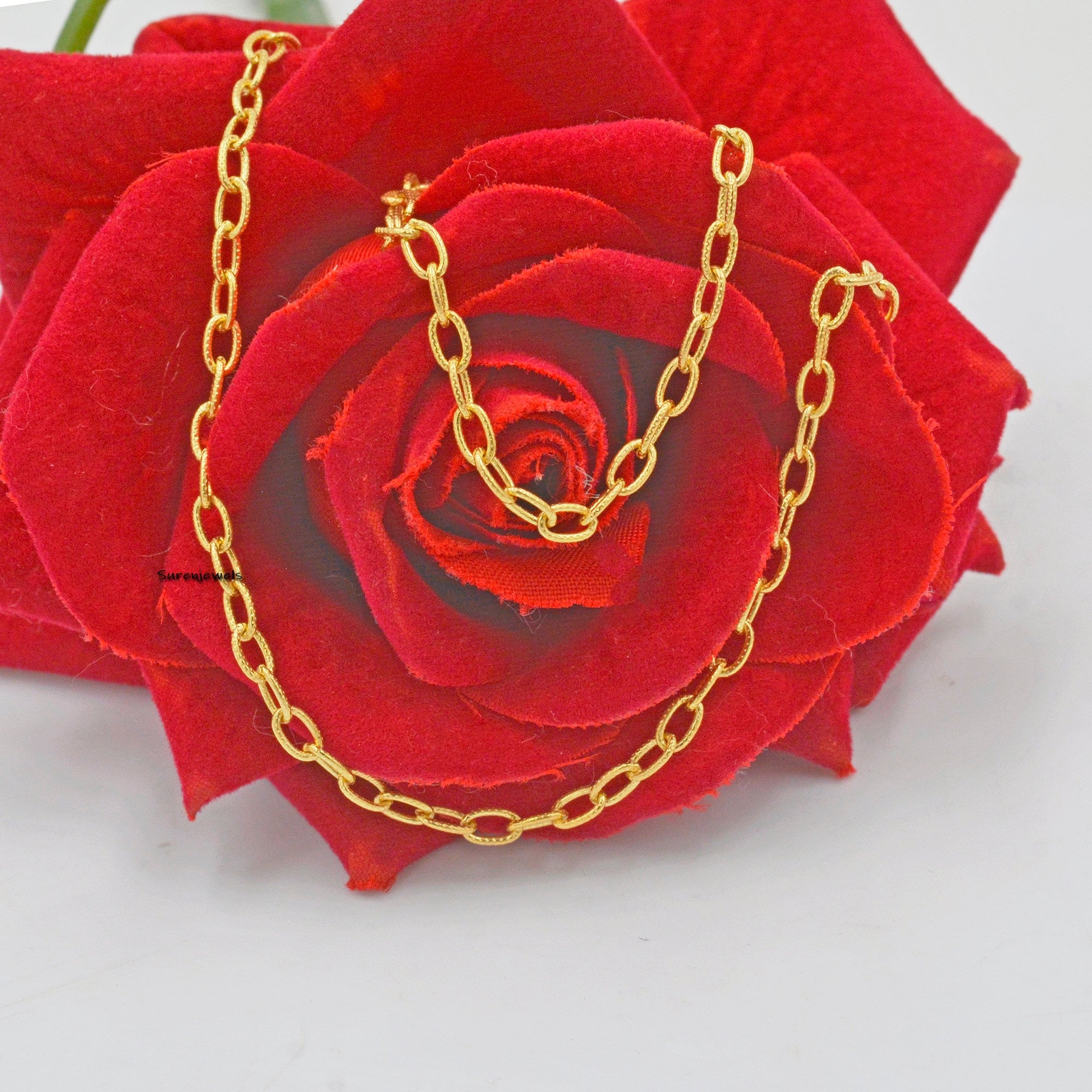 925 Sterling Silver Carabiner Cable Chain Necklace - 18 Inch - View 3 - Suren Jewels | SKU: SJN285-SLWG/G31-SLNS