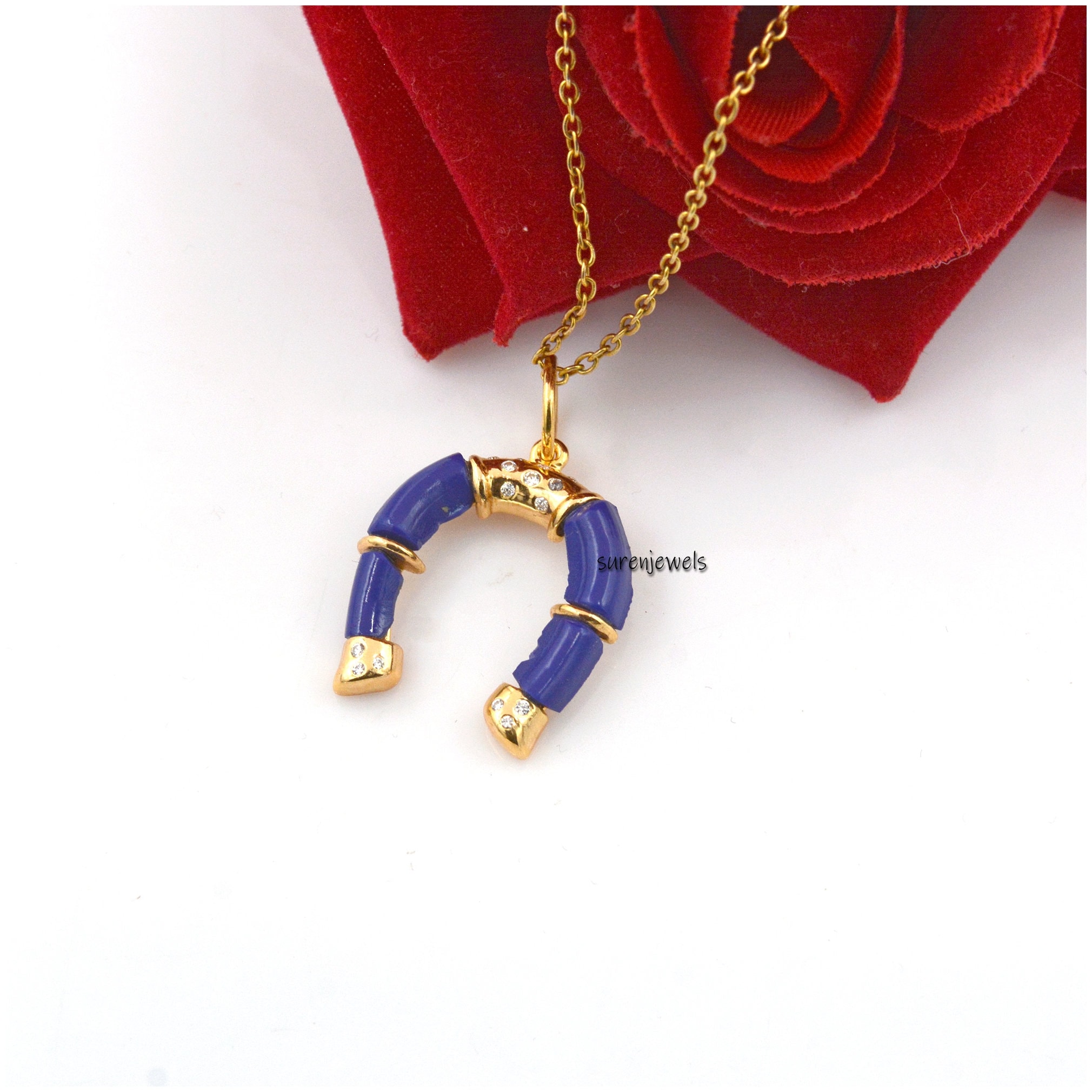 14k Gold Carving Gemstone Horseshoe Pendant jewelry - View 3 - Suren Jewels | SKU: SJP1331-SLYGLPZMN