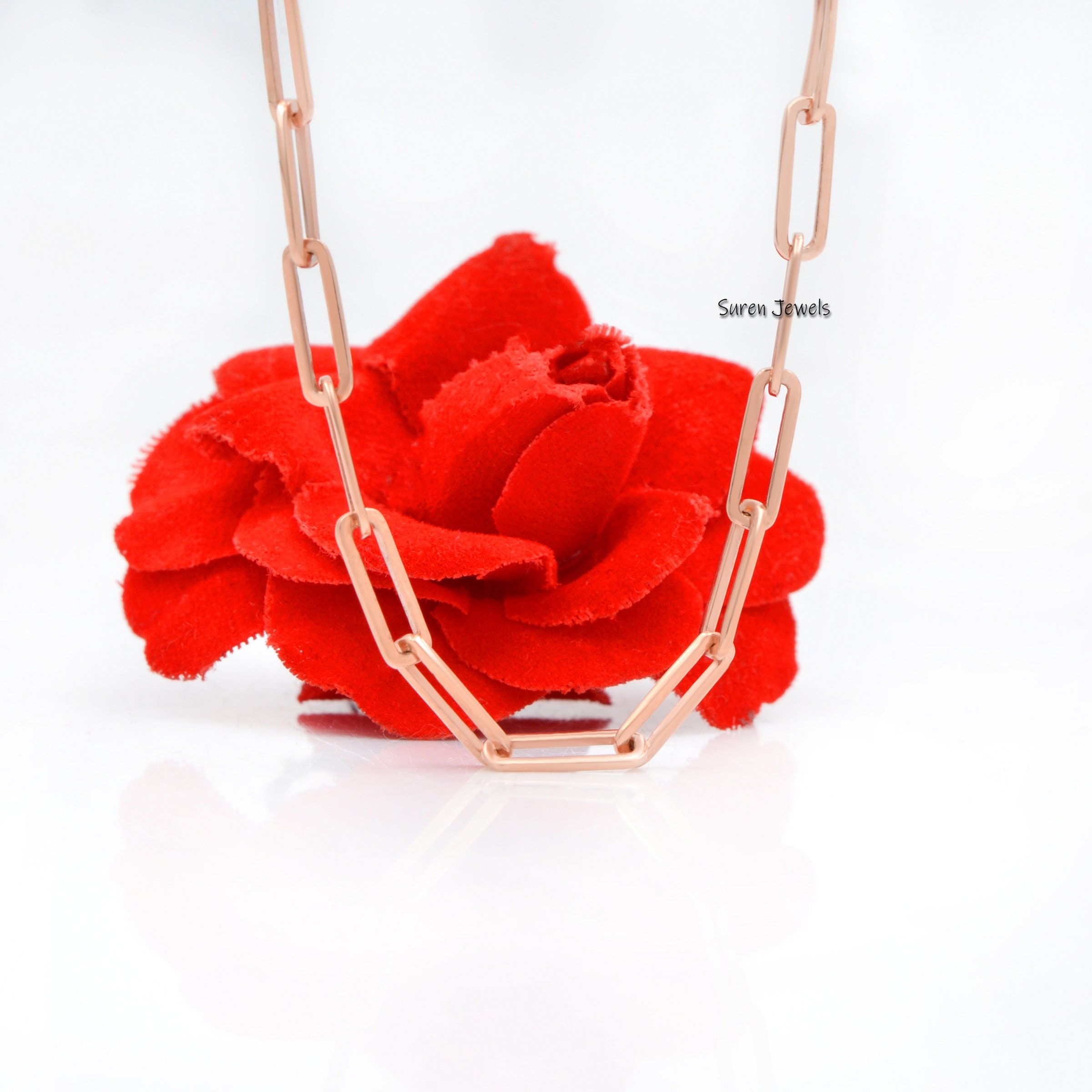 9K Gold Paper Clip Chain Necklace: Oval Link Carabiner Connector - View 4 - Suren Jewels | SKU: SJN47-9kyg/G1-14KYG-10M-18I