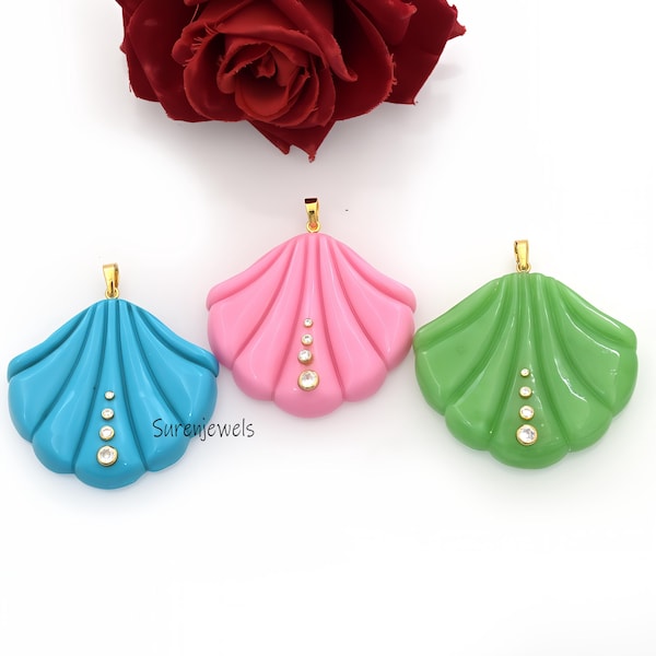 14k Gold Scallop Shell Pendant: White Agate & CZ Charm