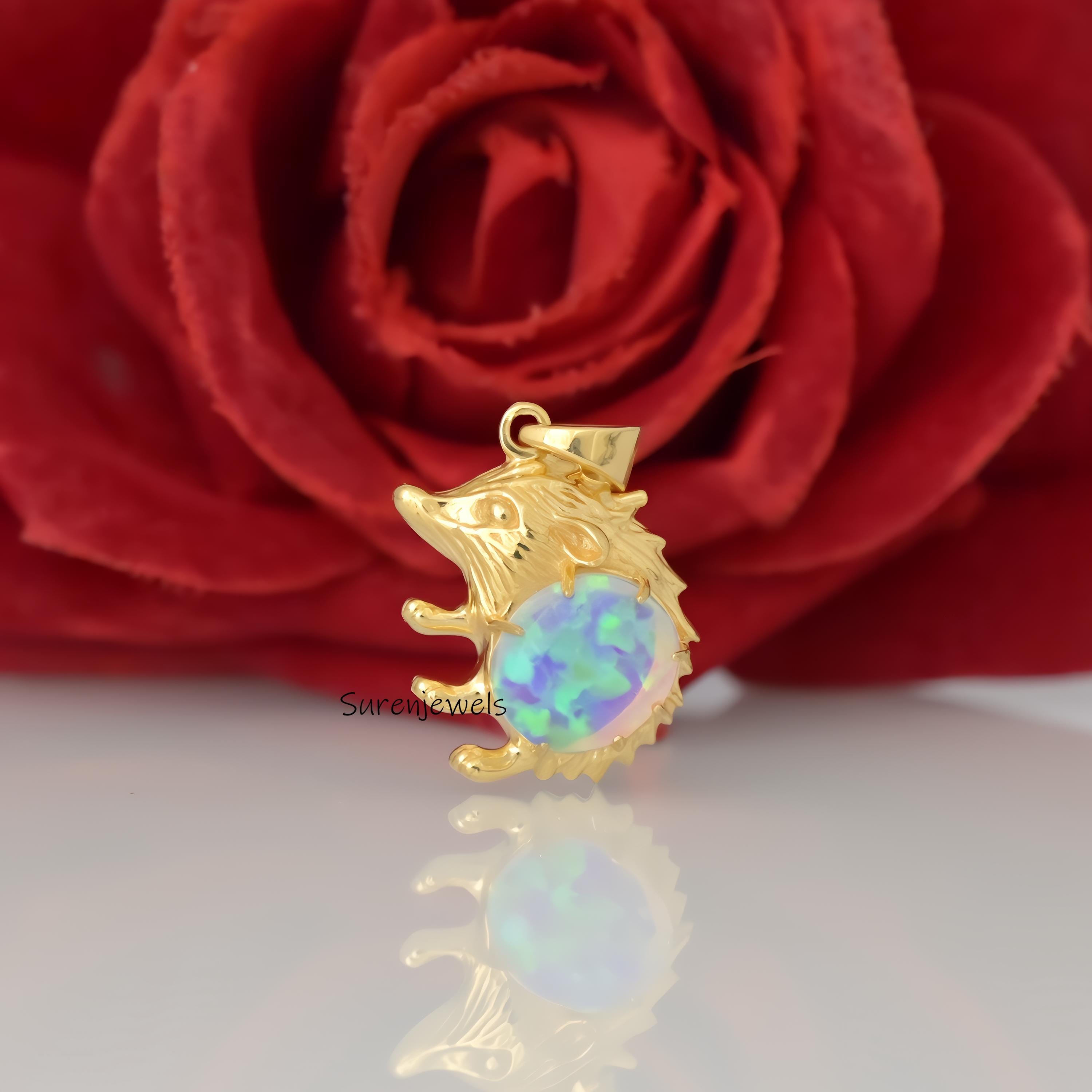 14k Gold Gemstone Hedgehog Pendant: Handmade Animal Jewelry - View 2 - Suren Jewels | SKU: SJP5021-SLYGTQ-30M,SJP,SJP4843-SLY