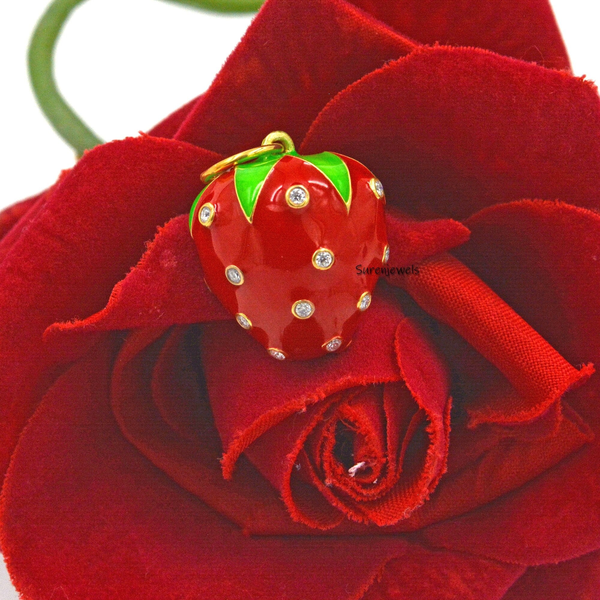 Handmade Strawberry Enamel Diamond 925 Sterling Silver Charm Pendant - Suren Jewels | SKU: SJP1644-SLYGELRELGMN
