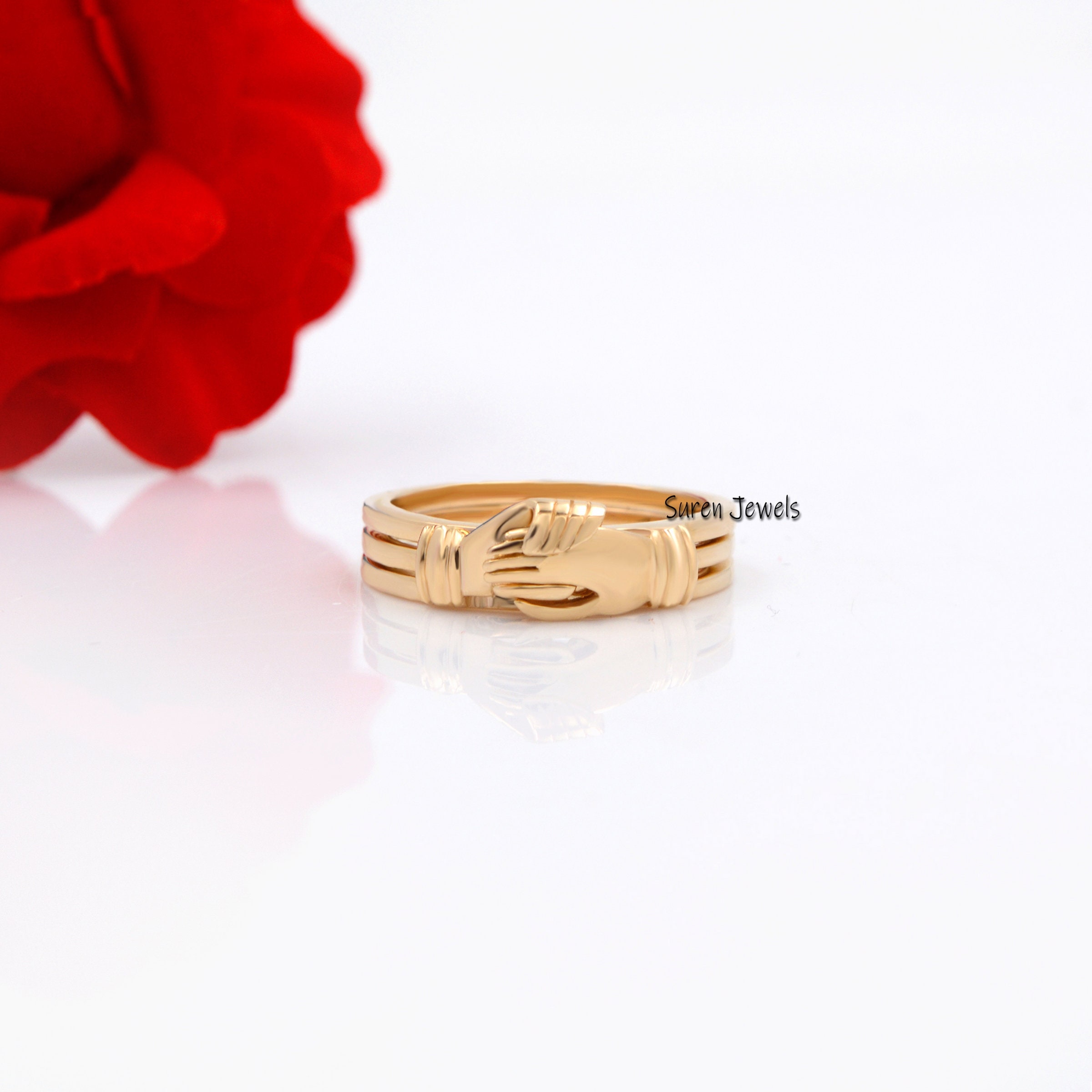 14K Gold Fede Gimmel Ring: Vintage Holding Hands Ring - View 3 - Suren Jewels | SKU: SJR236-14KYG